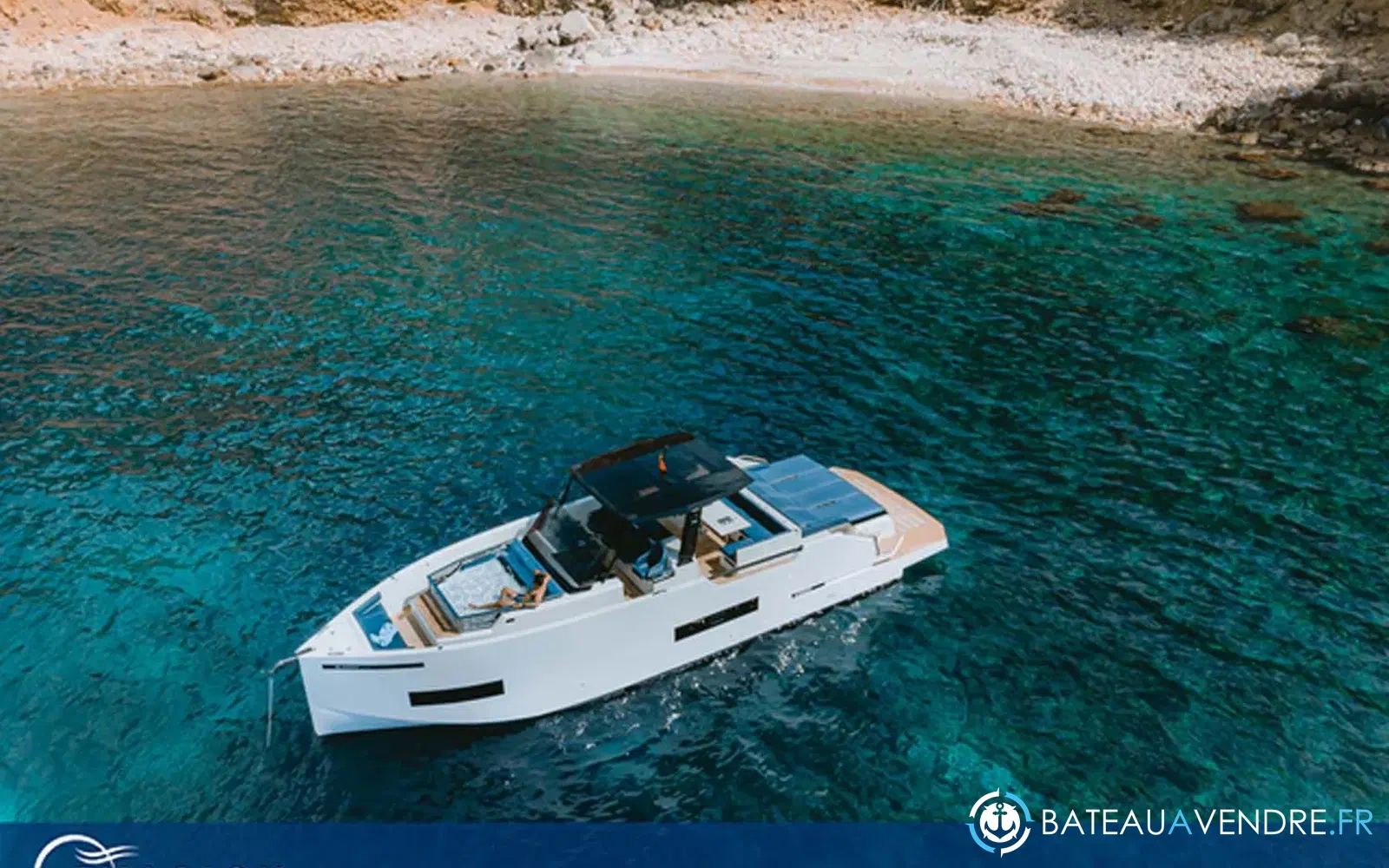slider 1 De Antonio Yachts D50 Open