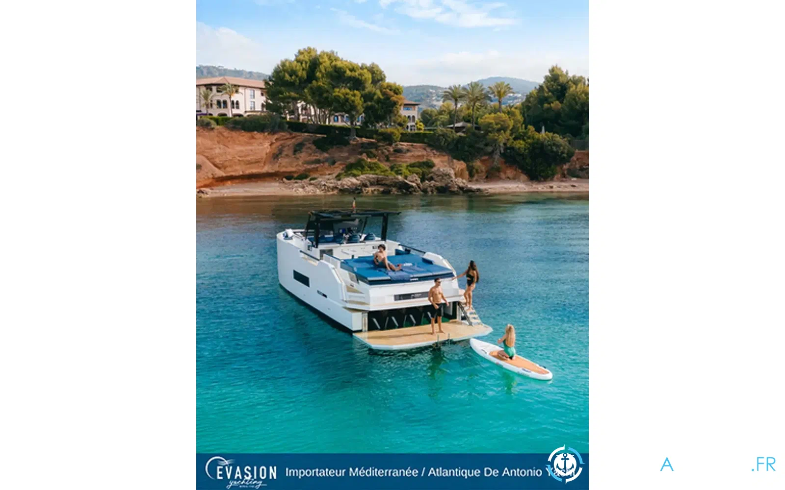 slider 2 De Antonio Yachts D50 Open