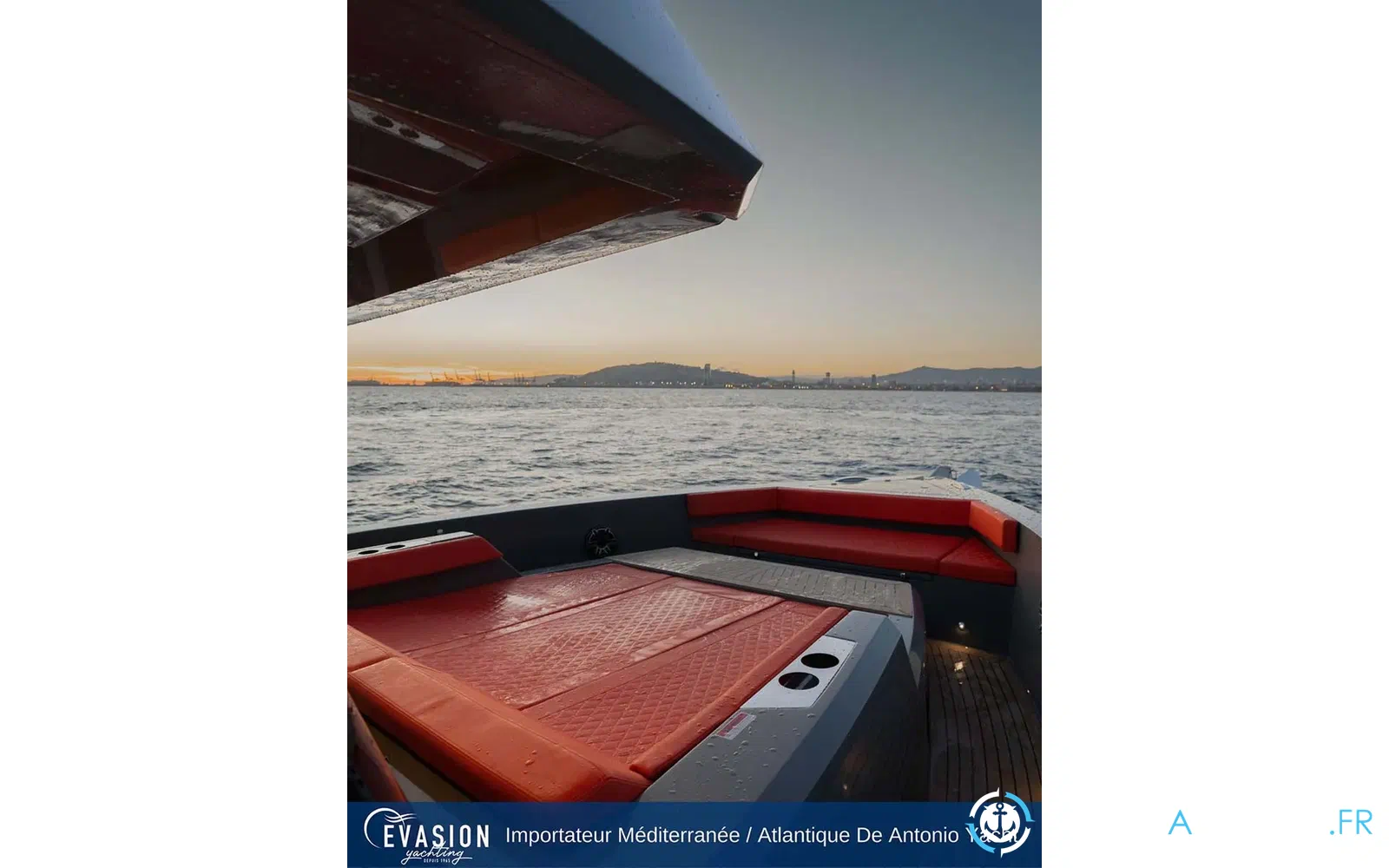 slider 10 De Antonio Yachts D50 Coupe
