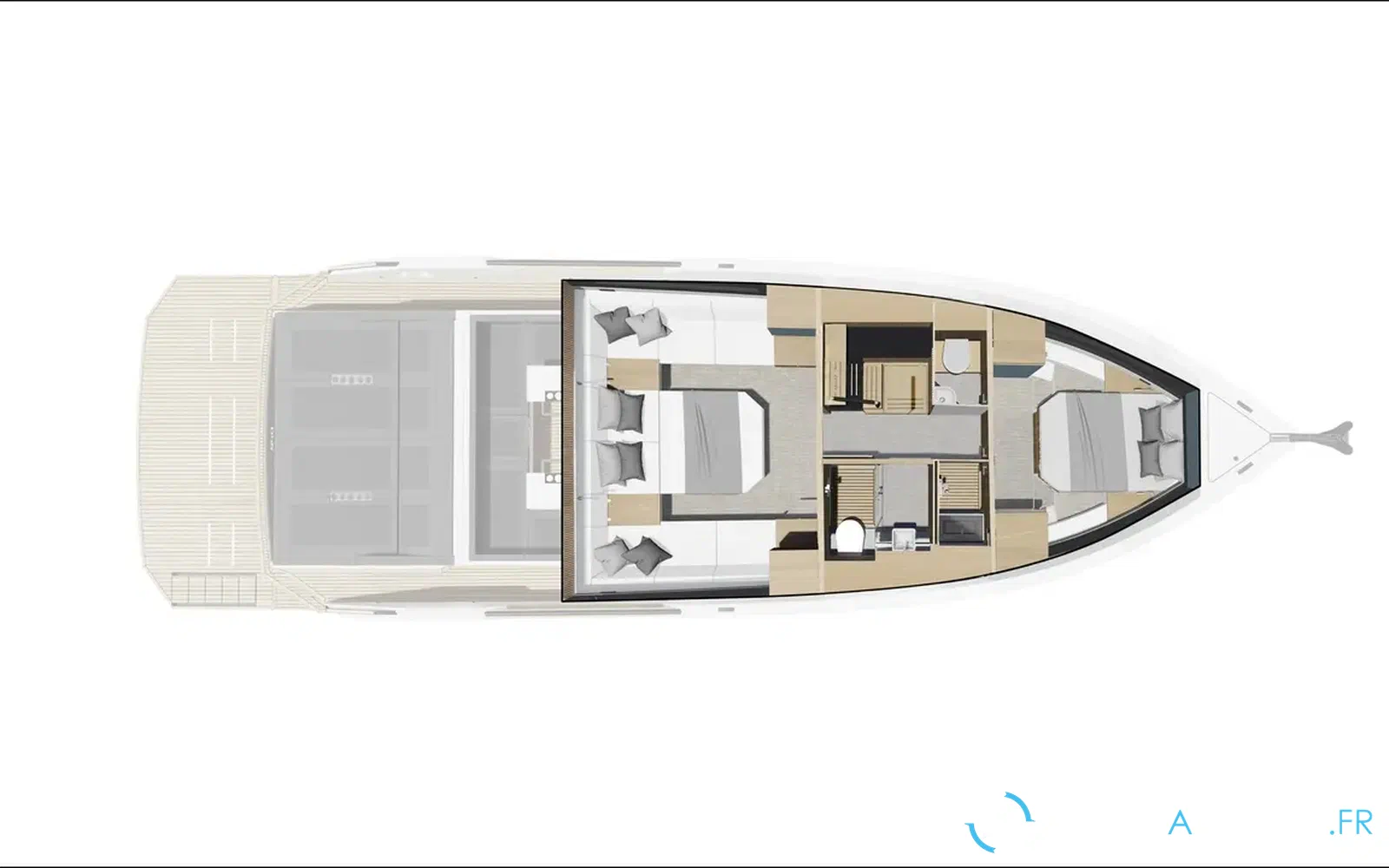 slider 18 De Antonio Yachts D50 Coupe