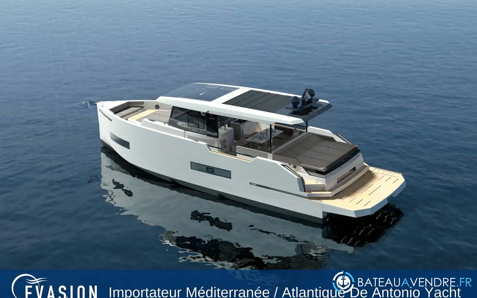 slider 1 De Antonio Yachts D50 Coupe