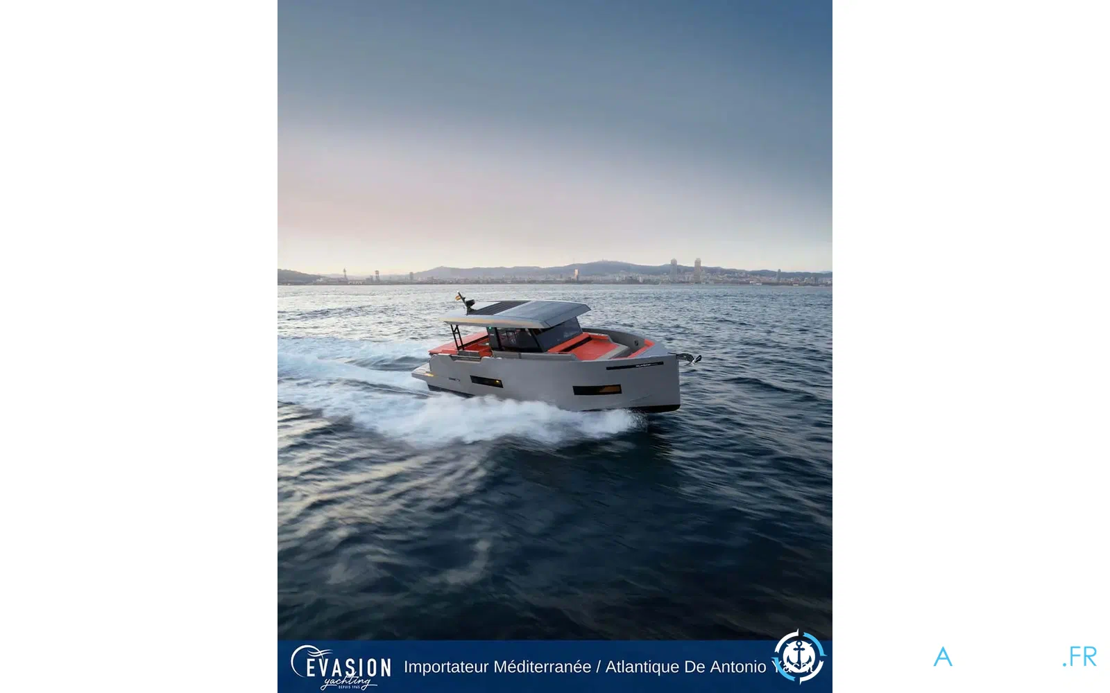 slider 4 De Antonio Yachts D50 Coupe
