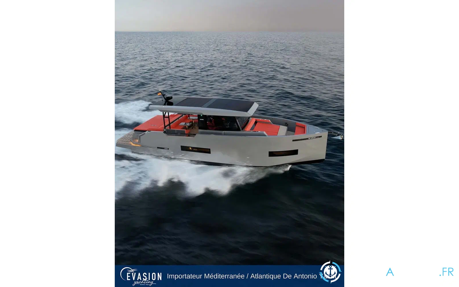 slider 5 De Antonio Yachts D50 Coupe