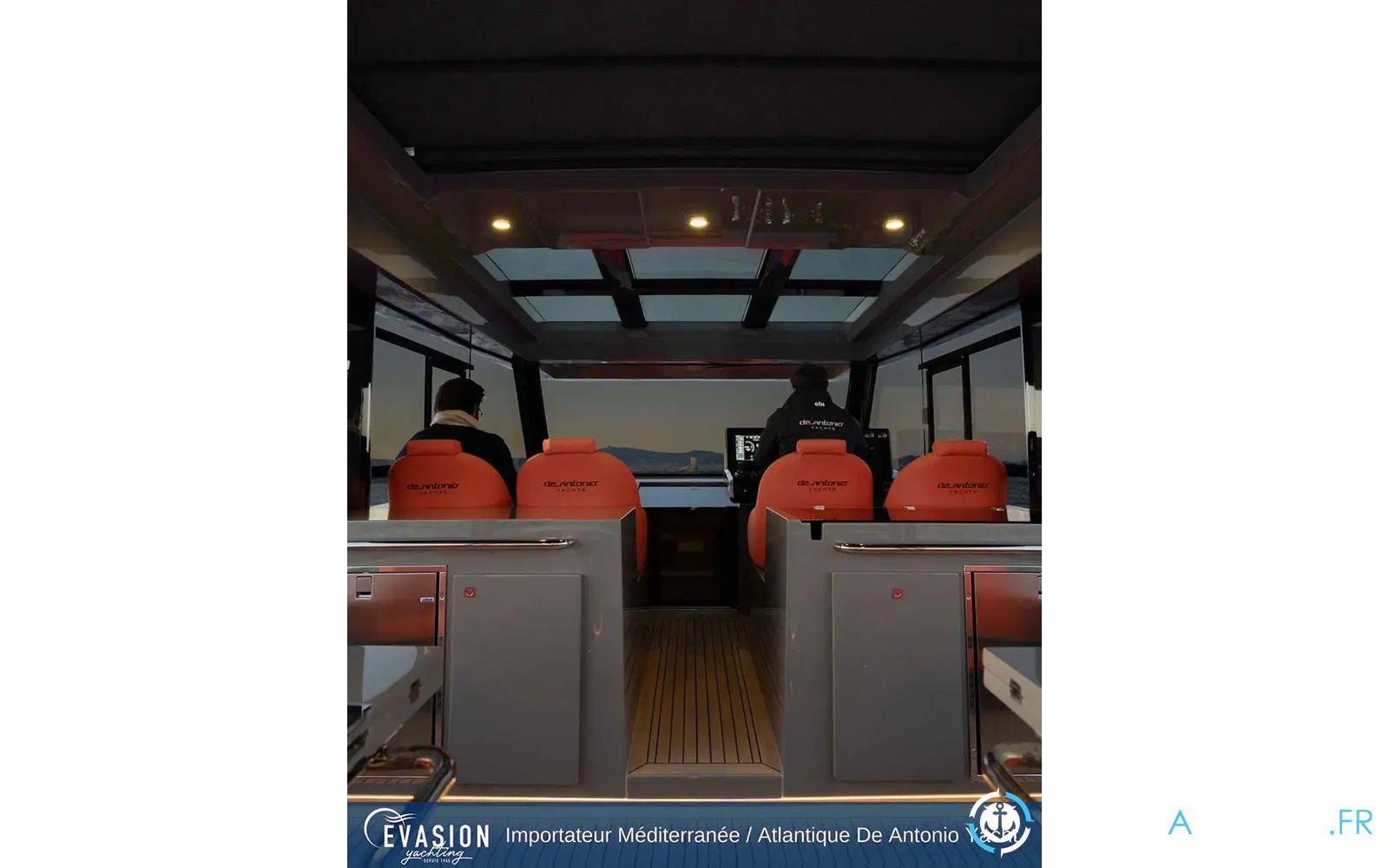 slider 8 De Antonio Yachts D50 Coupe
