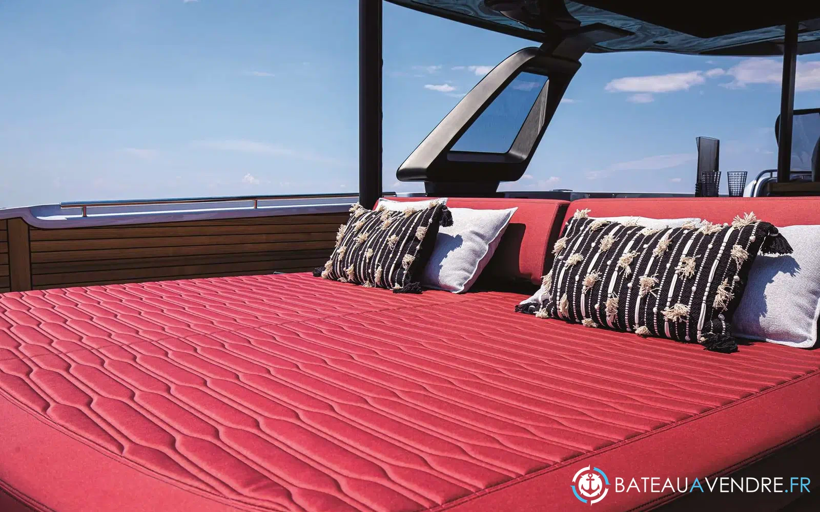 slider 7 Cranchi A46 Luxury Tender