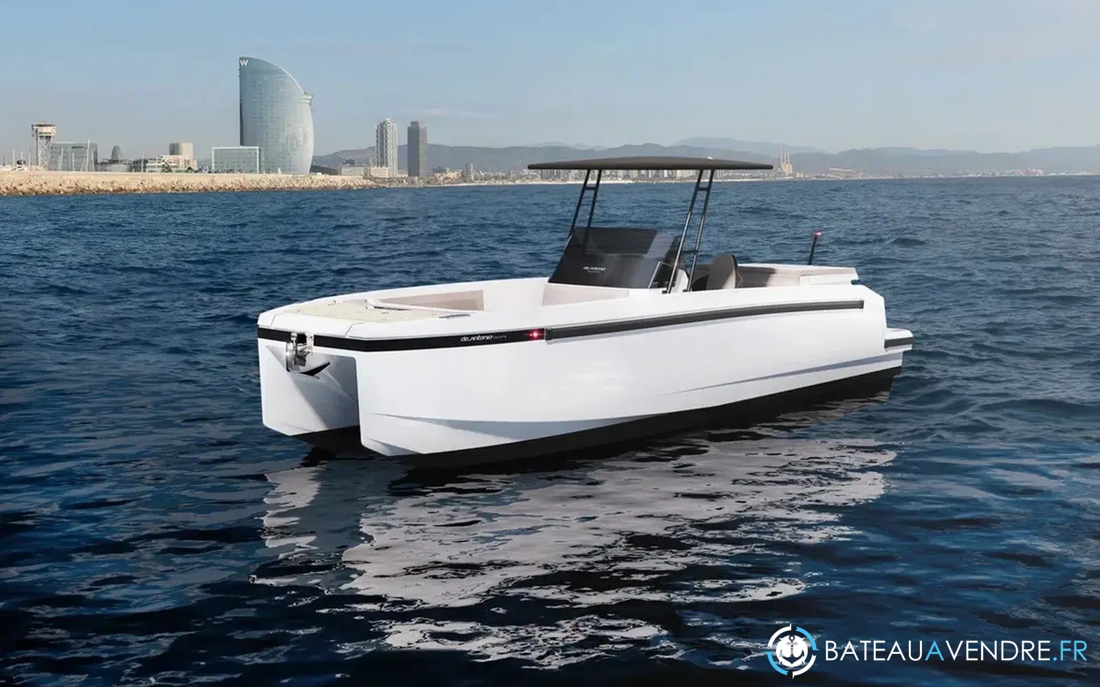 slider 1 De Antonio Yachts E23