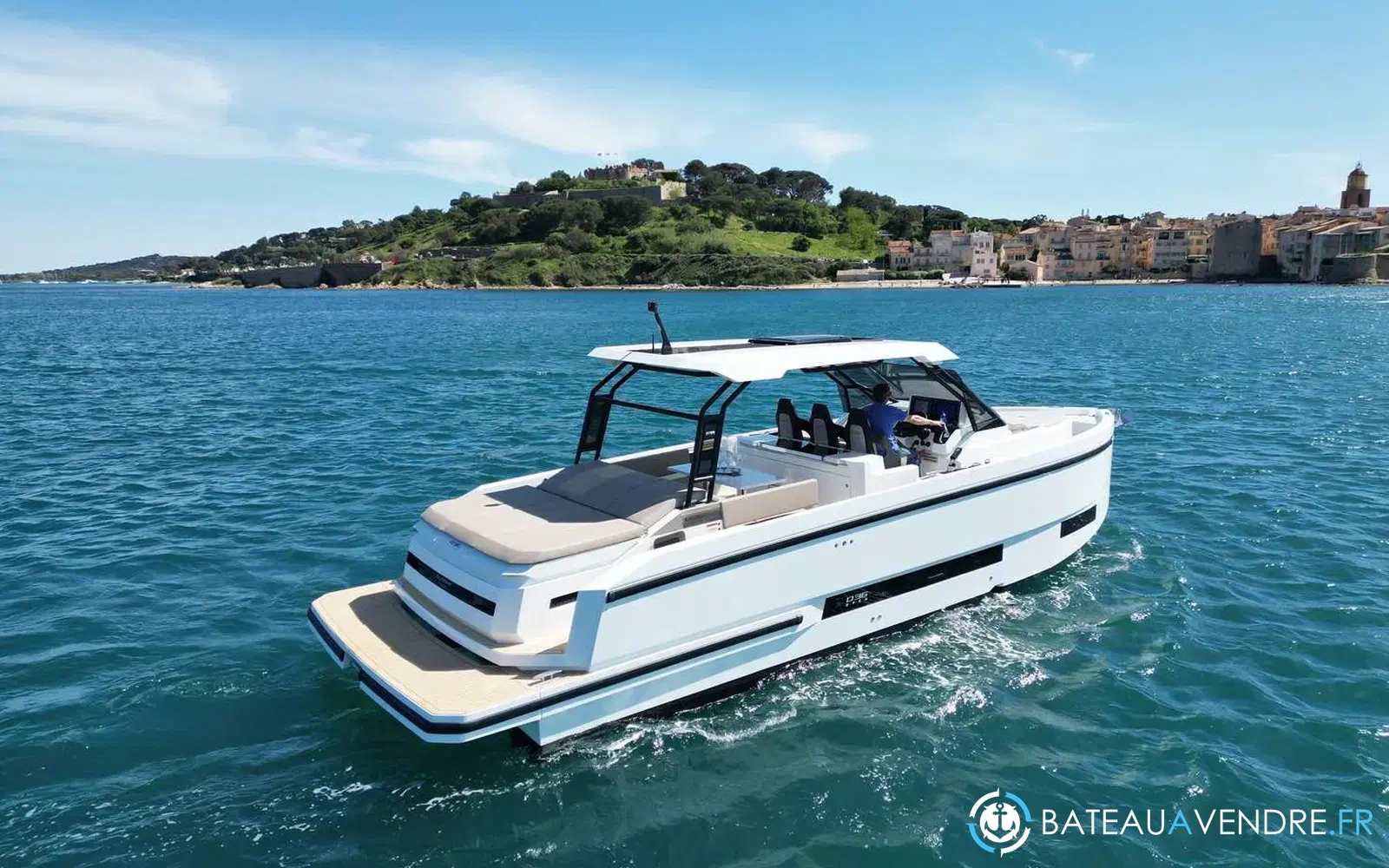 slider 0 De Antonio Yachts D36 Hard Top