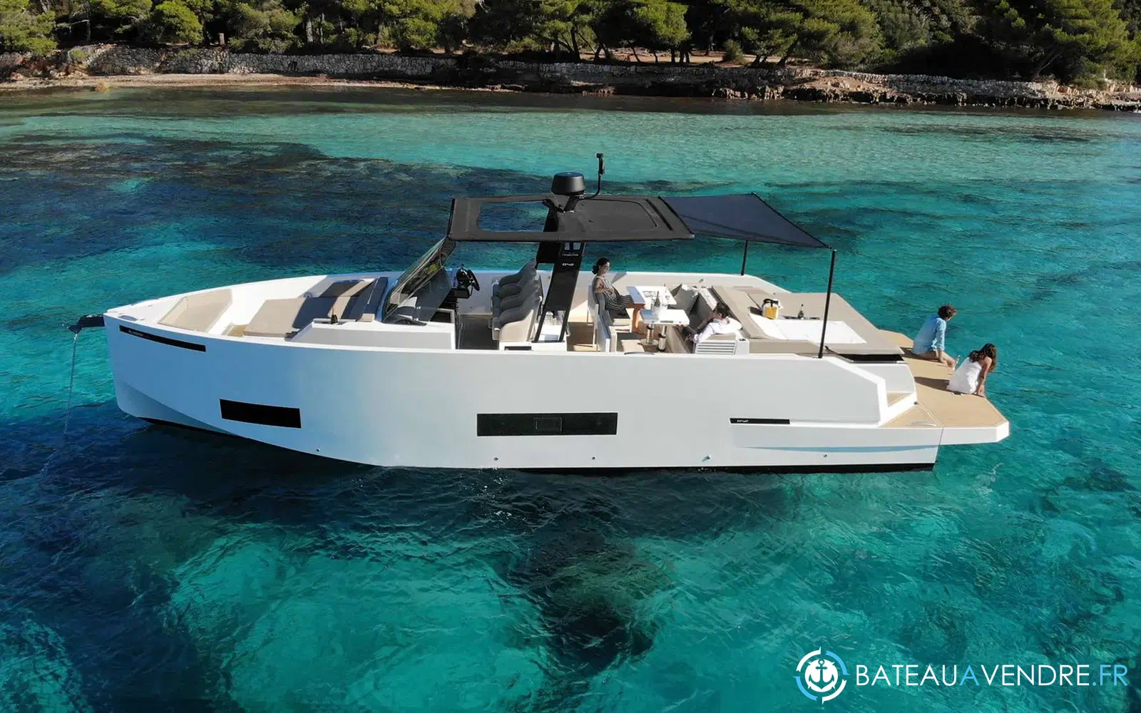 slider 14 De Antonio Yachts D42