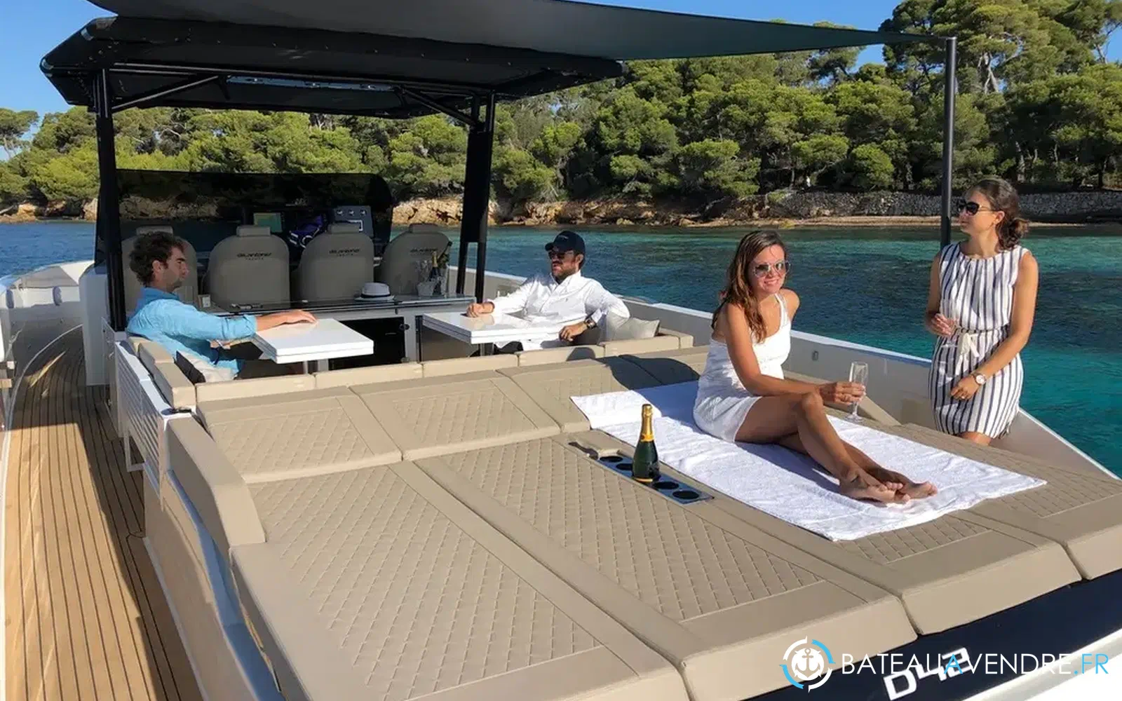 slider 4 De Antonio Yachts D42