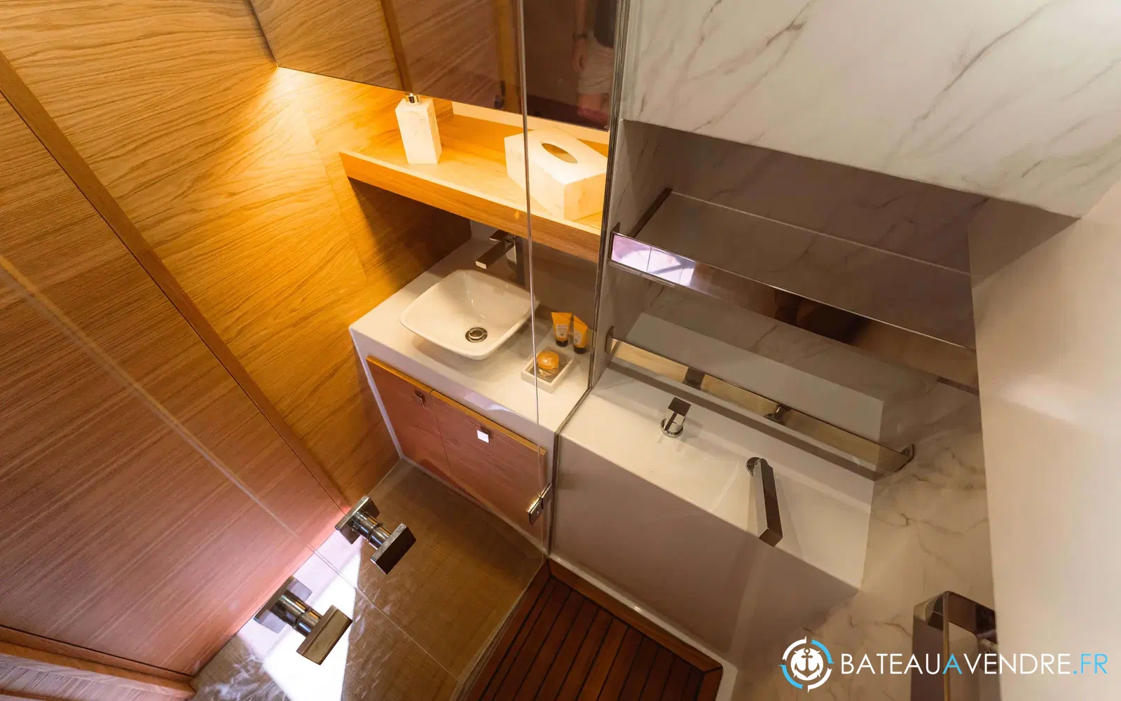 slider 10 De Antonio Yachts D50 Open