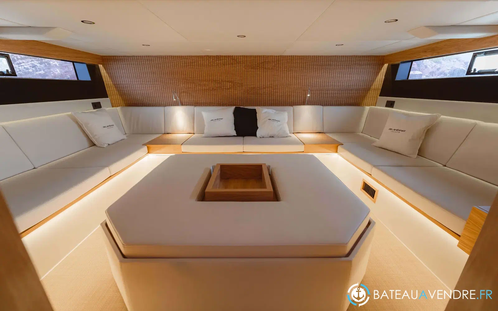 slider 5 De Antonio Yachts D50 Open