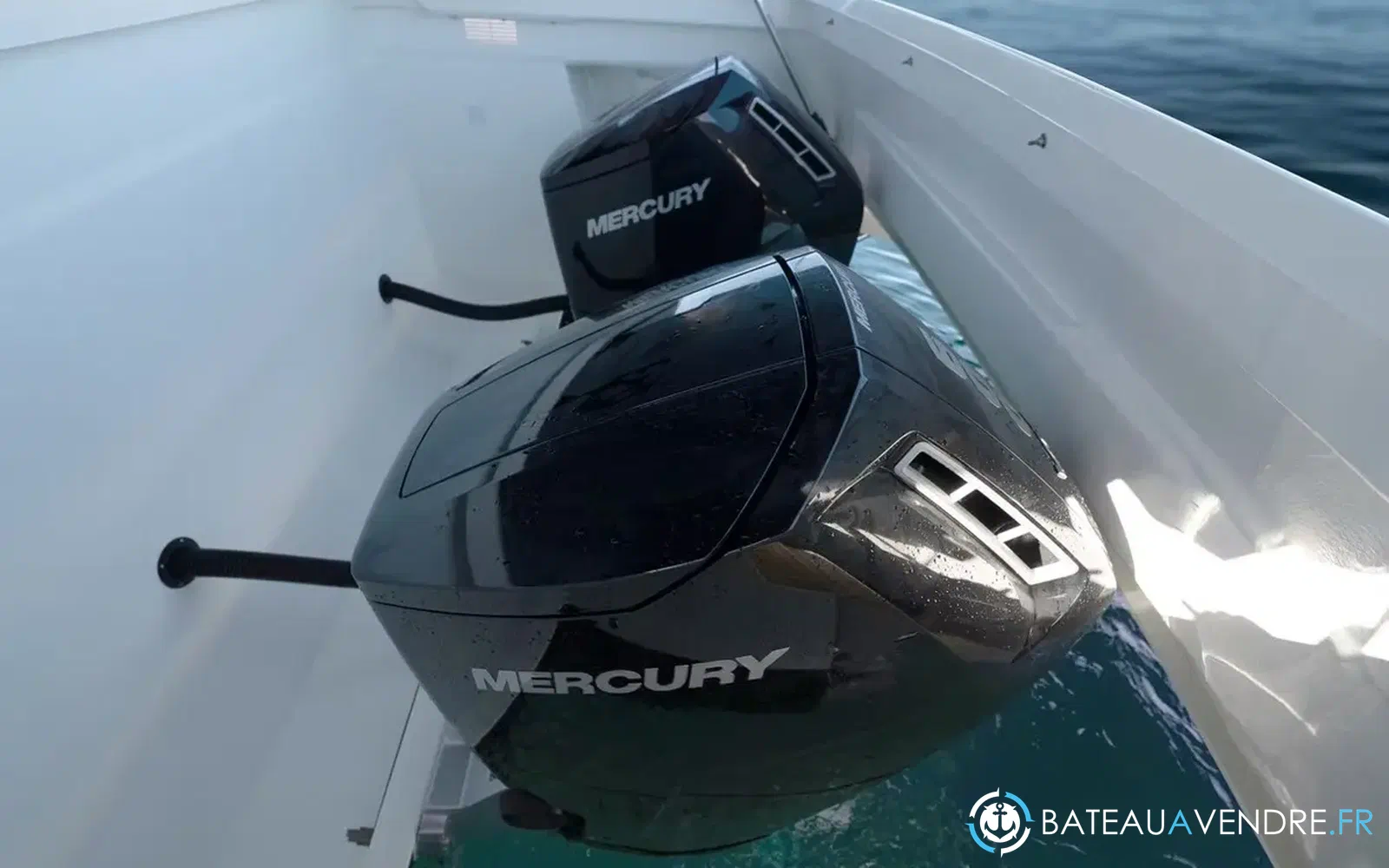 slider 4 De Antonio Yachts D50 Coupe
