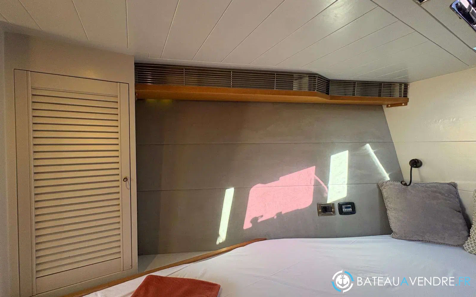 slider 10 Mazu Yachts 38