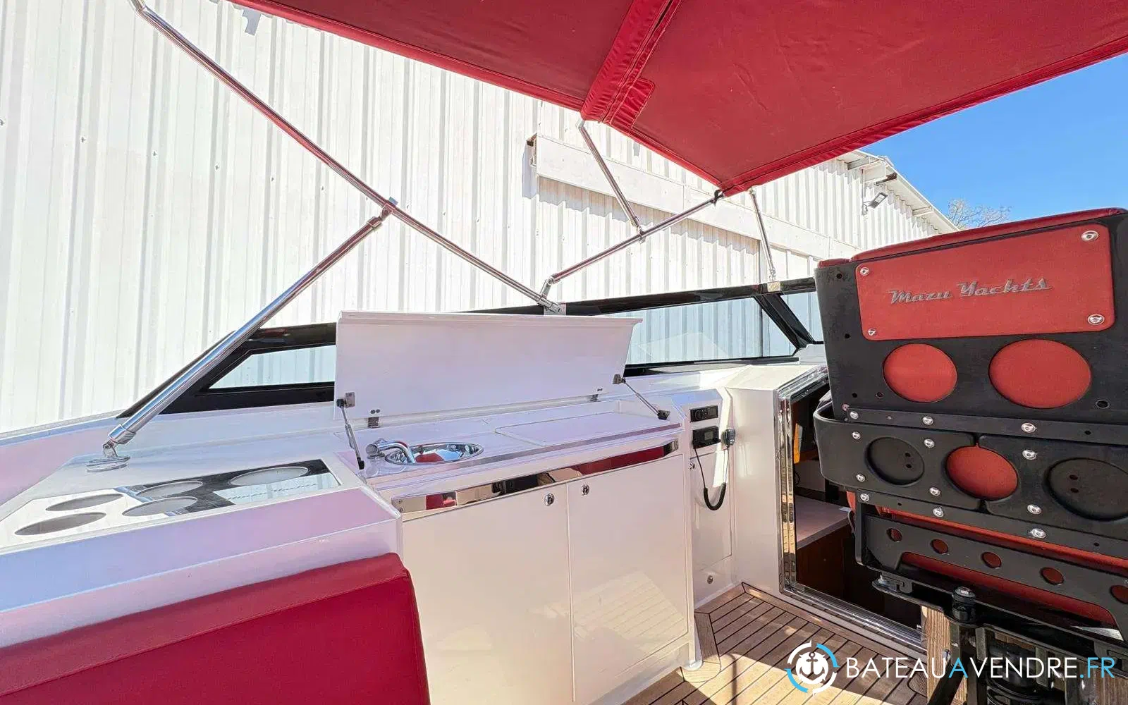 slider 12 Mazu Yachts 38