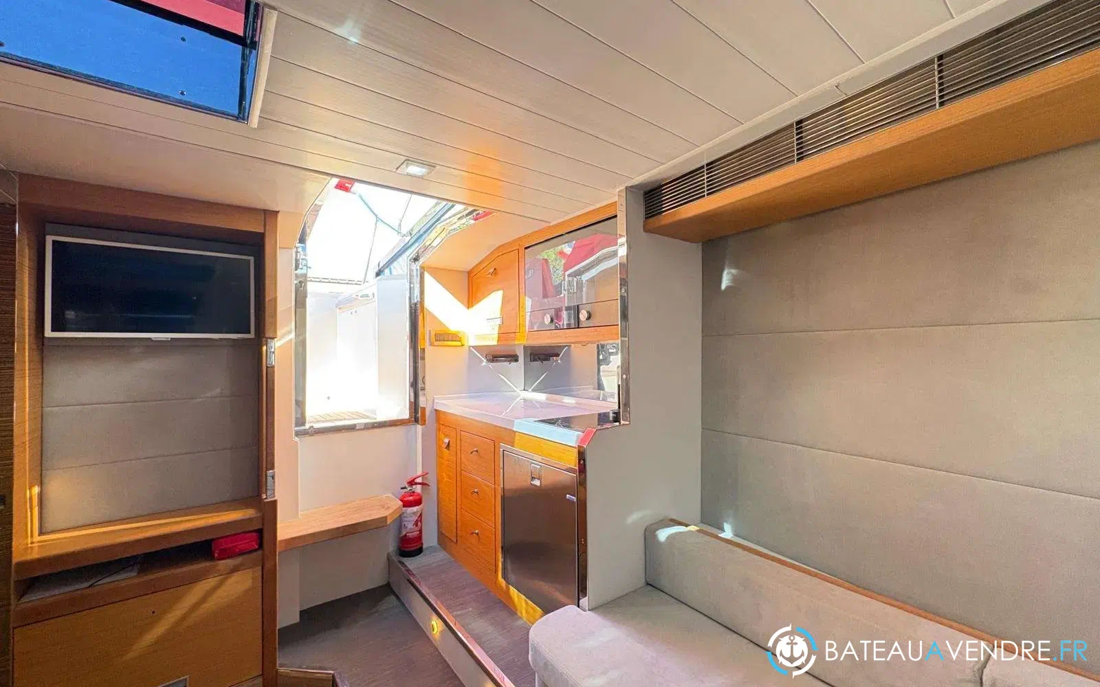 slider 3 Mazu Yachts 38
