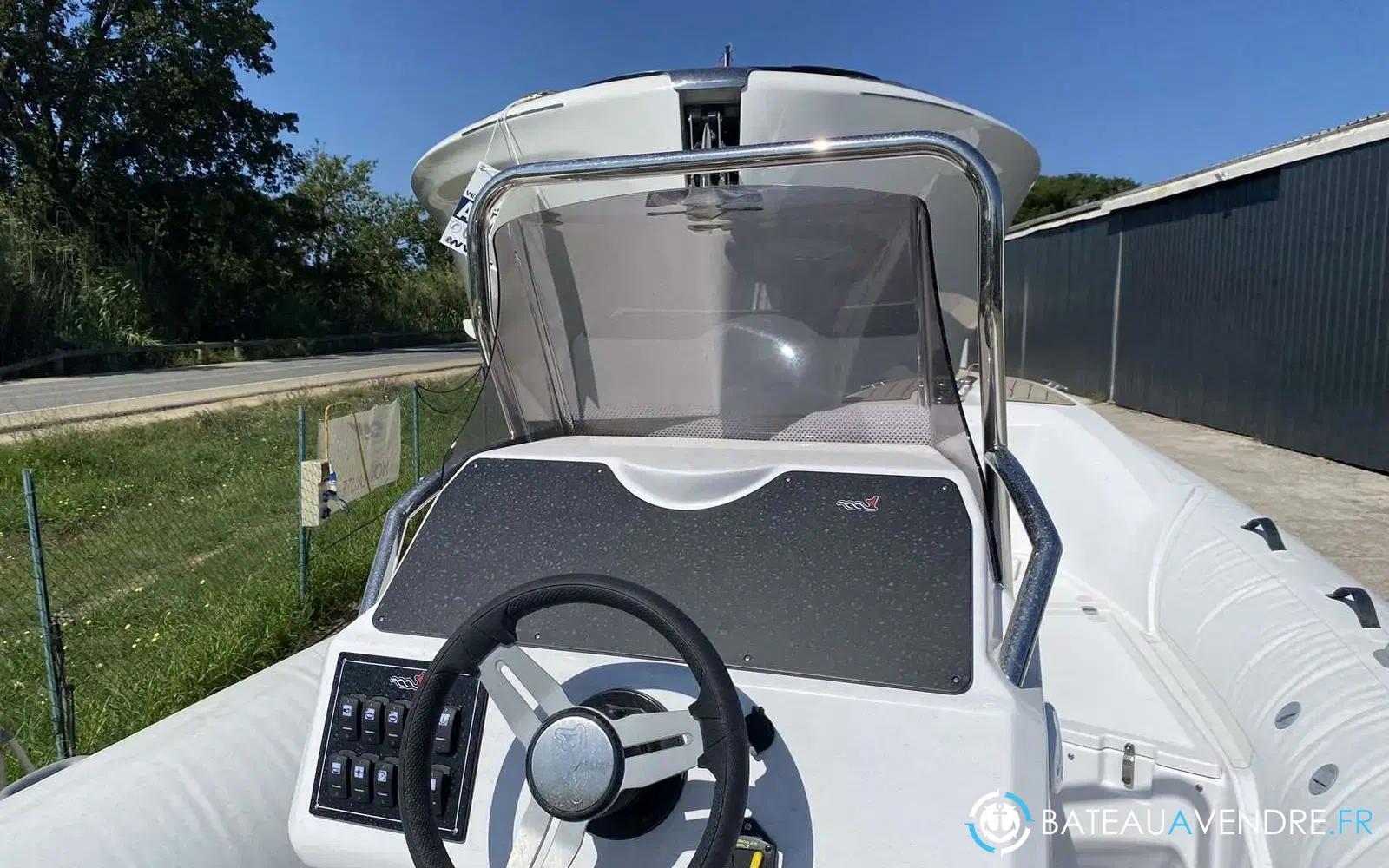 slider 4 MV Marine 25 GT