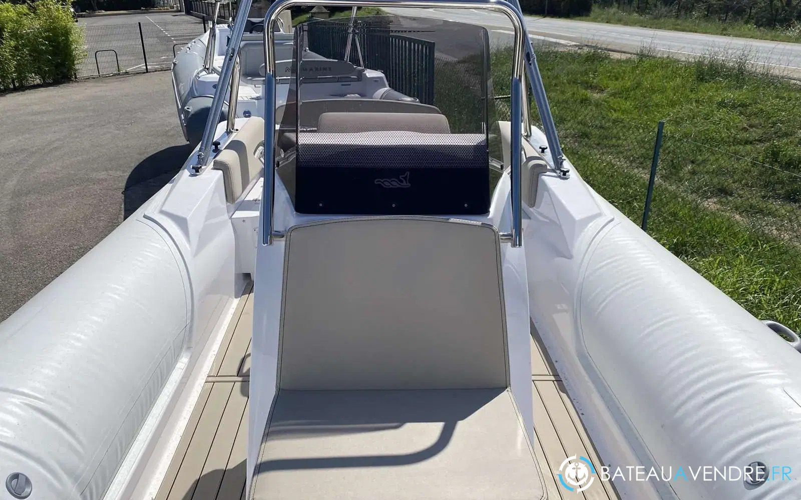 slider 6 MV Marine 25 GT