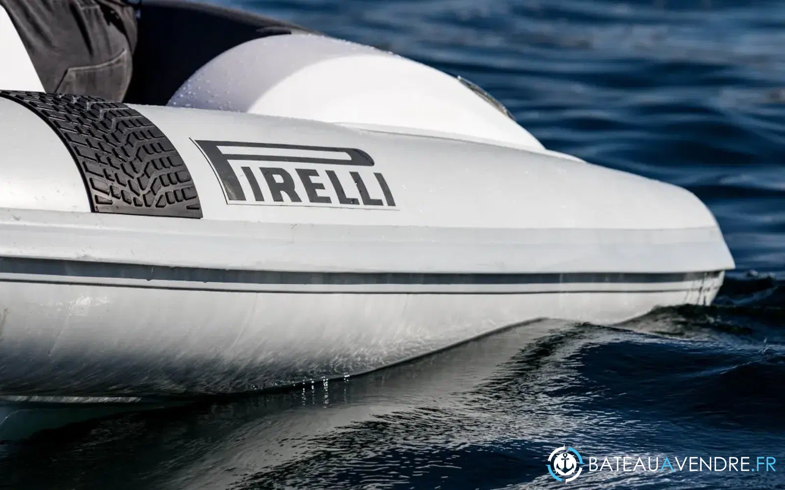 slider 3 Pirelli J29