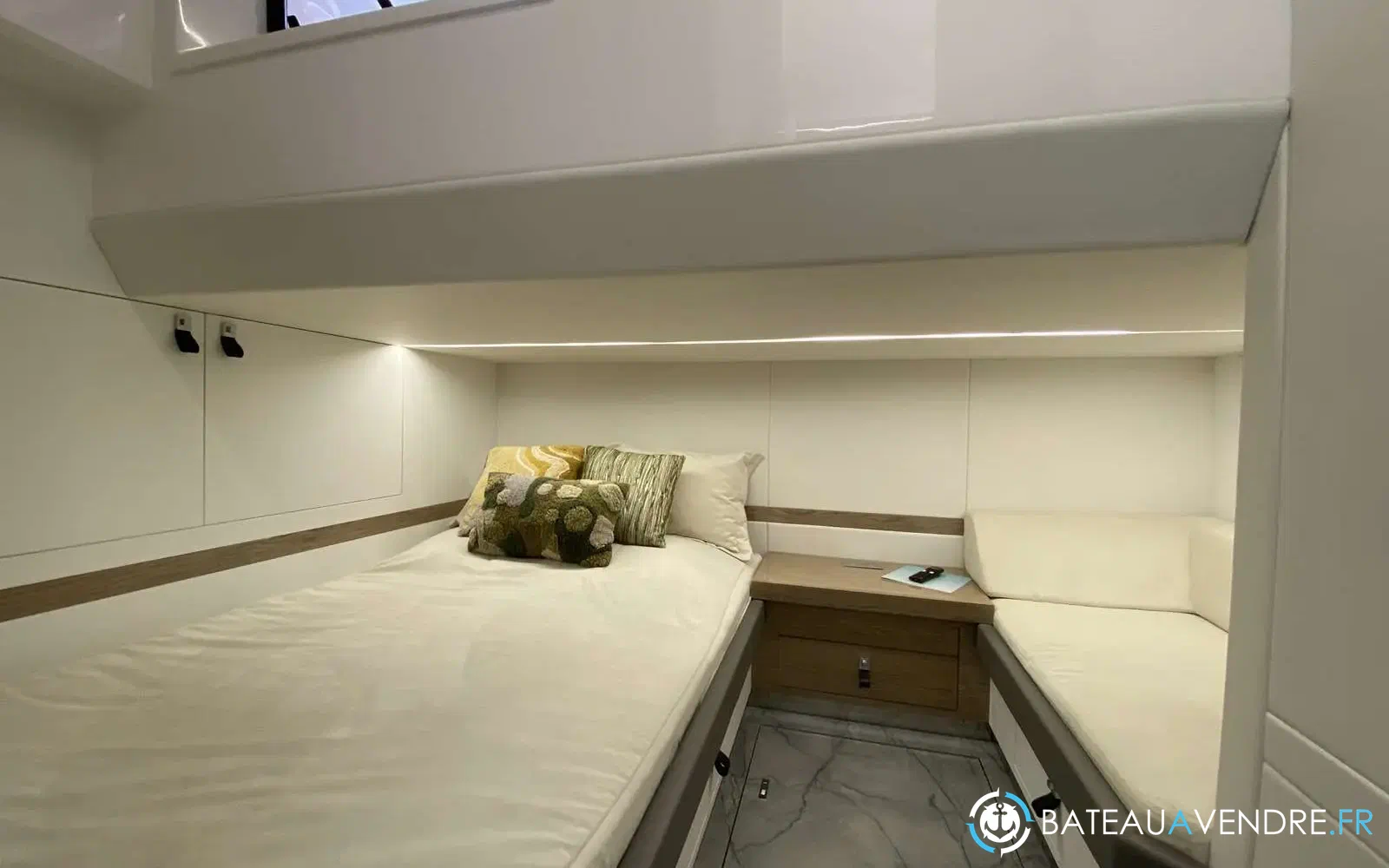 slider 12 Rio Yachts Daytona 50