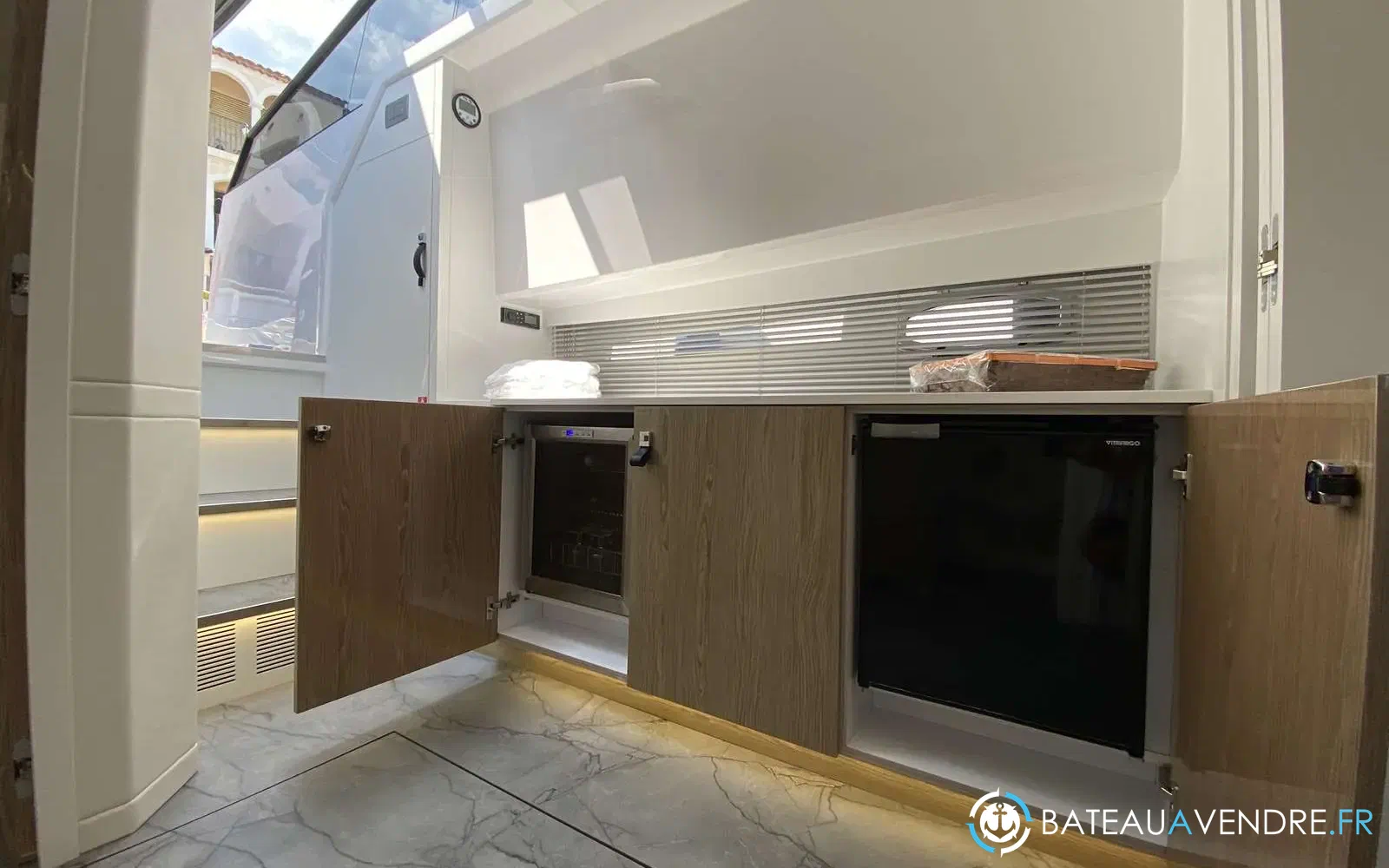 slider 18 Rio Yachts Daytona 50