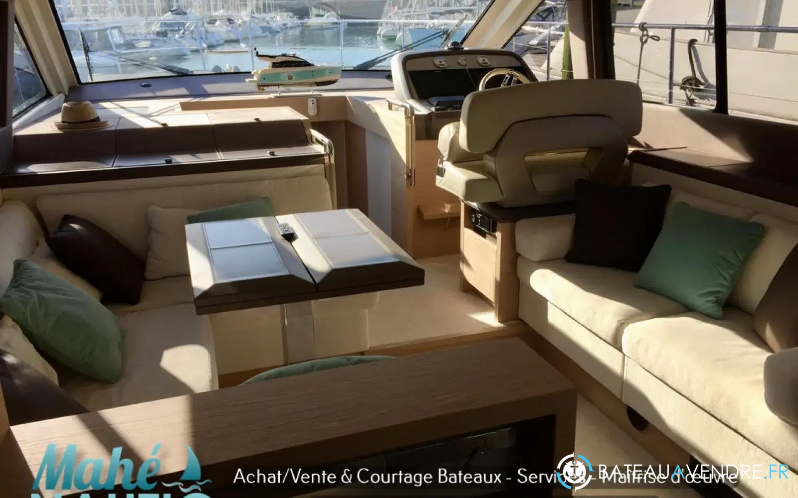 slider 33 Beneteau Monte Carlo 5