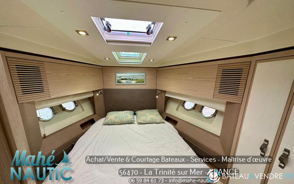 Beneteau Monte Carlo 5  interieur photo 4