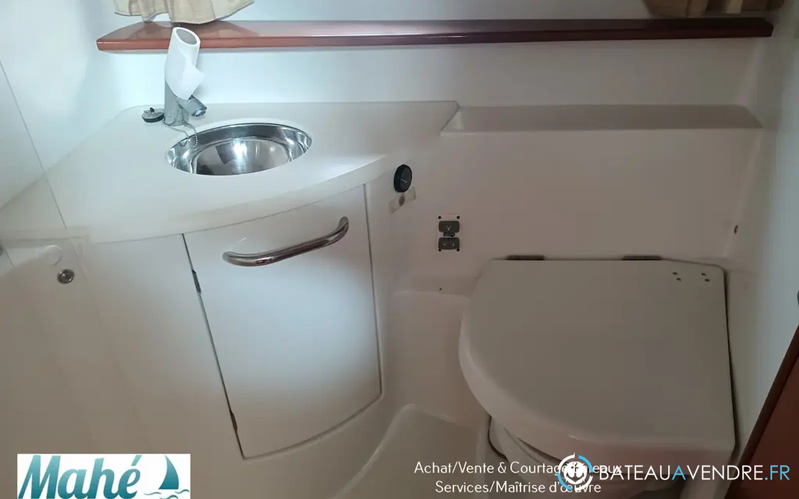 slider 12 Jeanneau Prestige 42 Fly