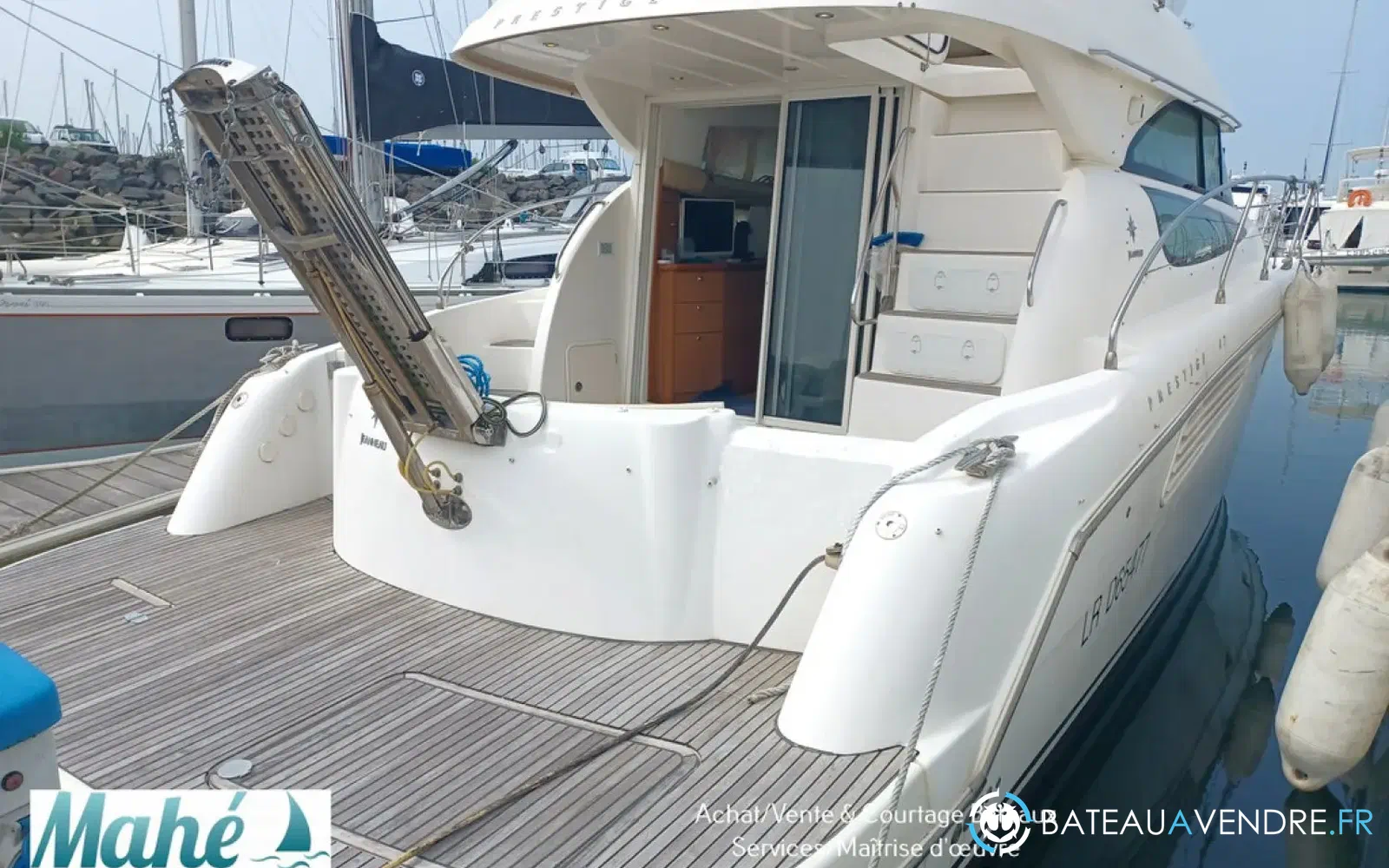slider 25 Jeanneau Prestige 42 Fly