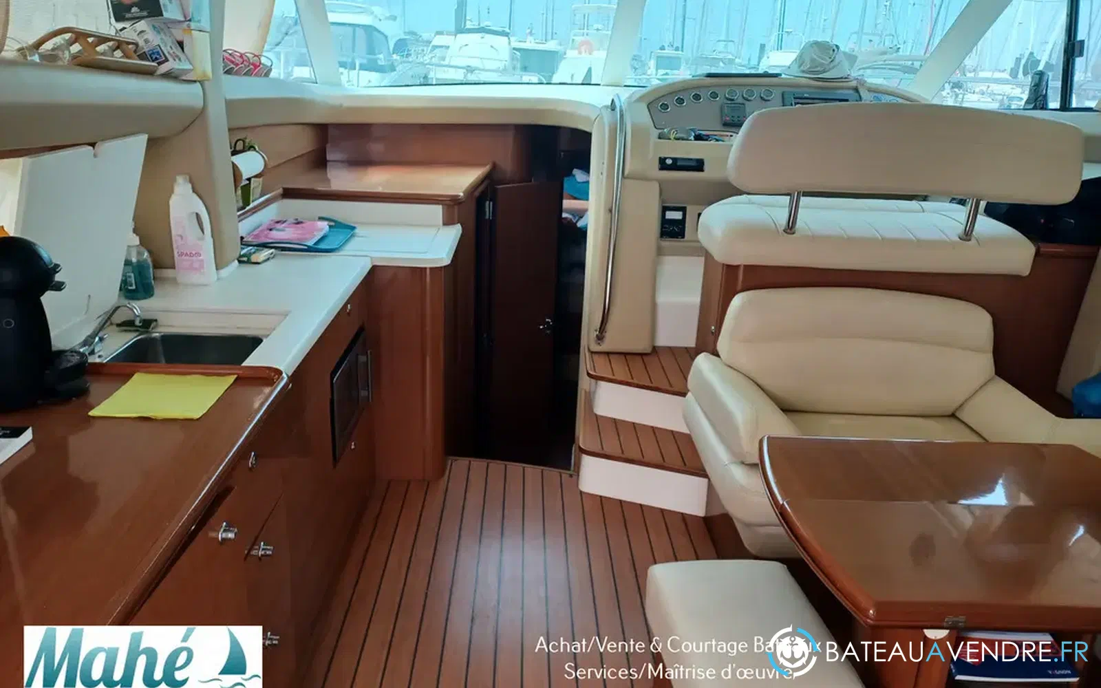 slider 7 Jeanneau Prestige 42 Fly