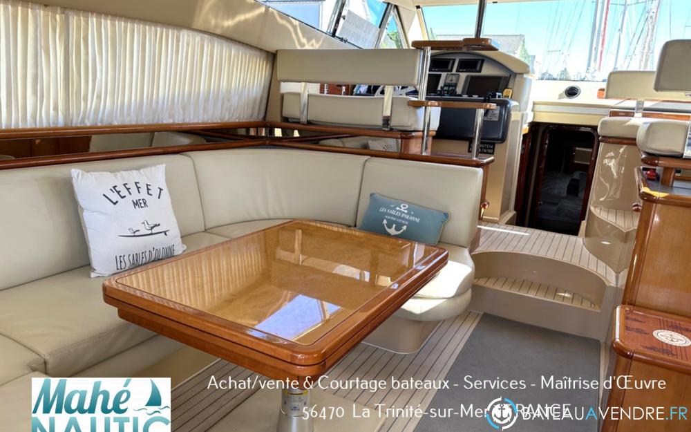 Ferretti 480 interieur photo 3