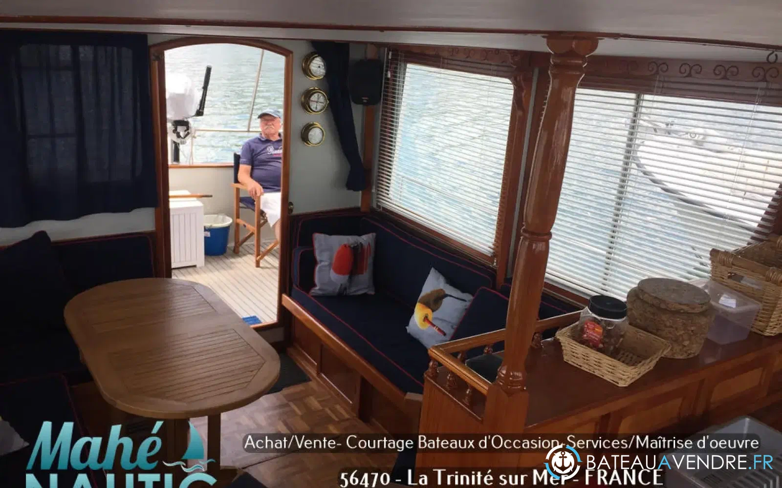 slider 11 Trawler 34