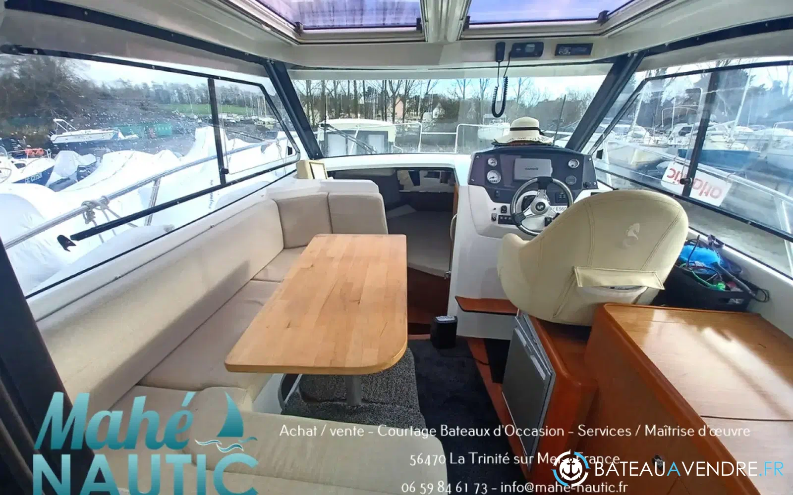 slider 10 Beneteau Antares 8.80 HB