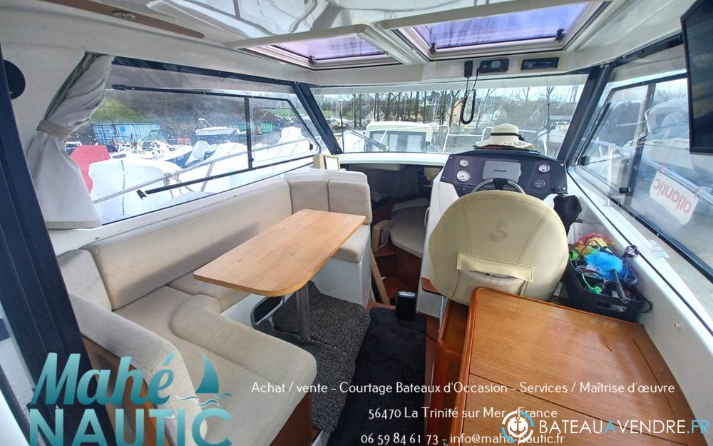 Beneteau Antares 880 HB interieur photo 3