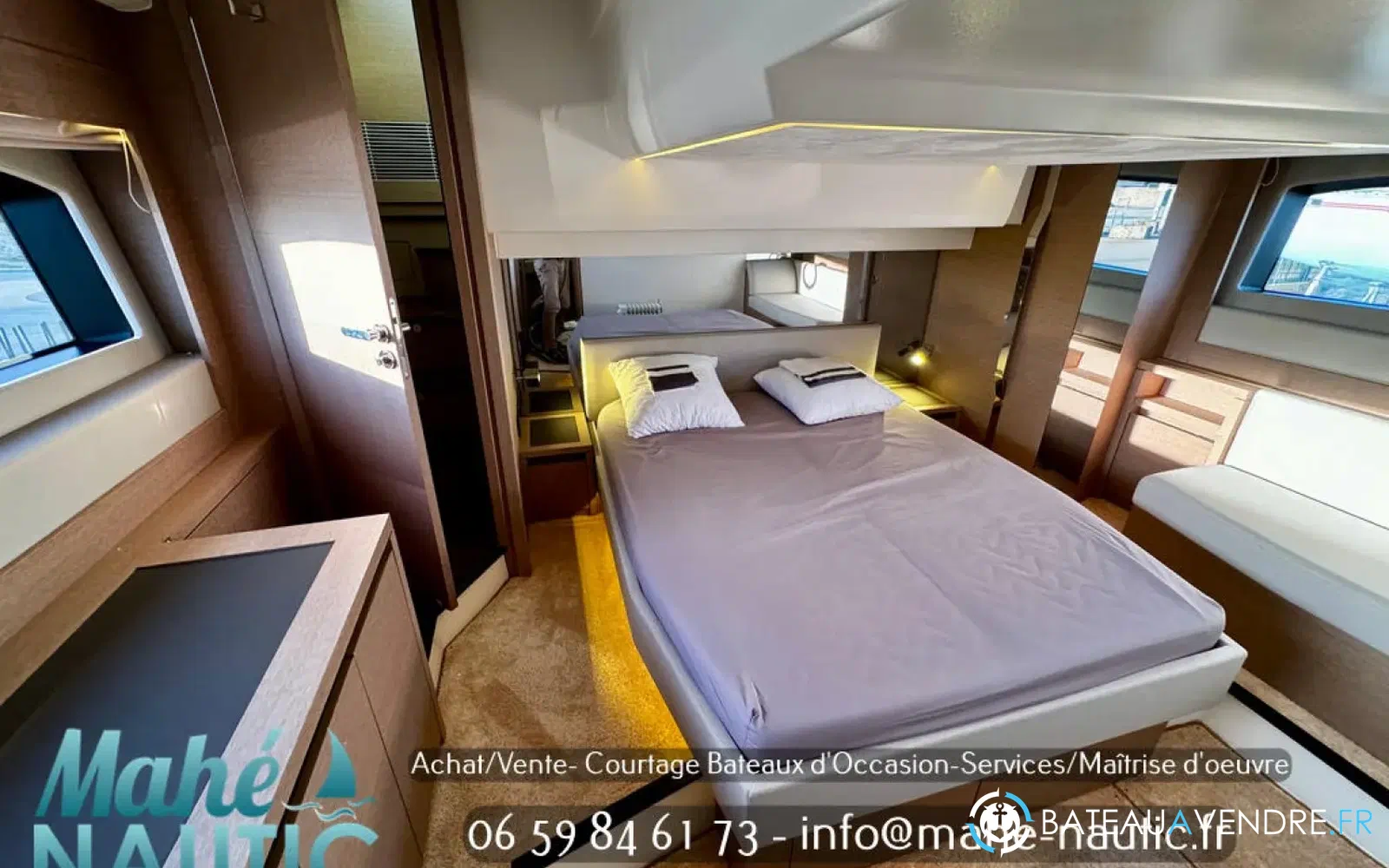 slider 29 Jeanneau Prestige 520 Fly