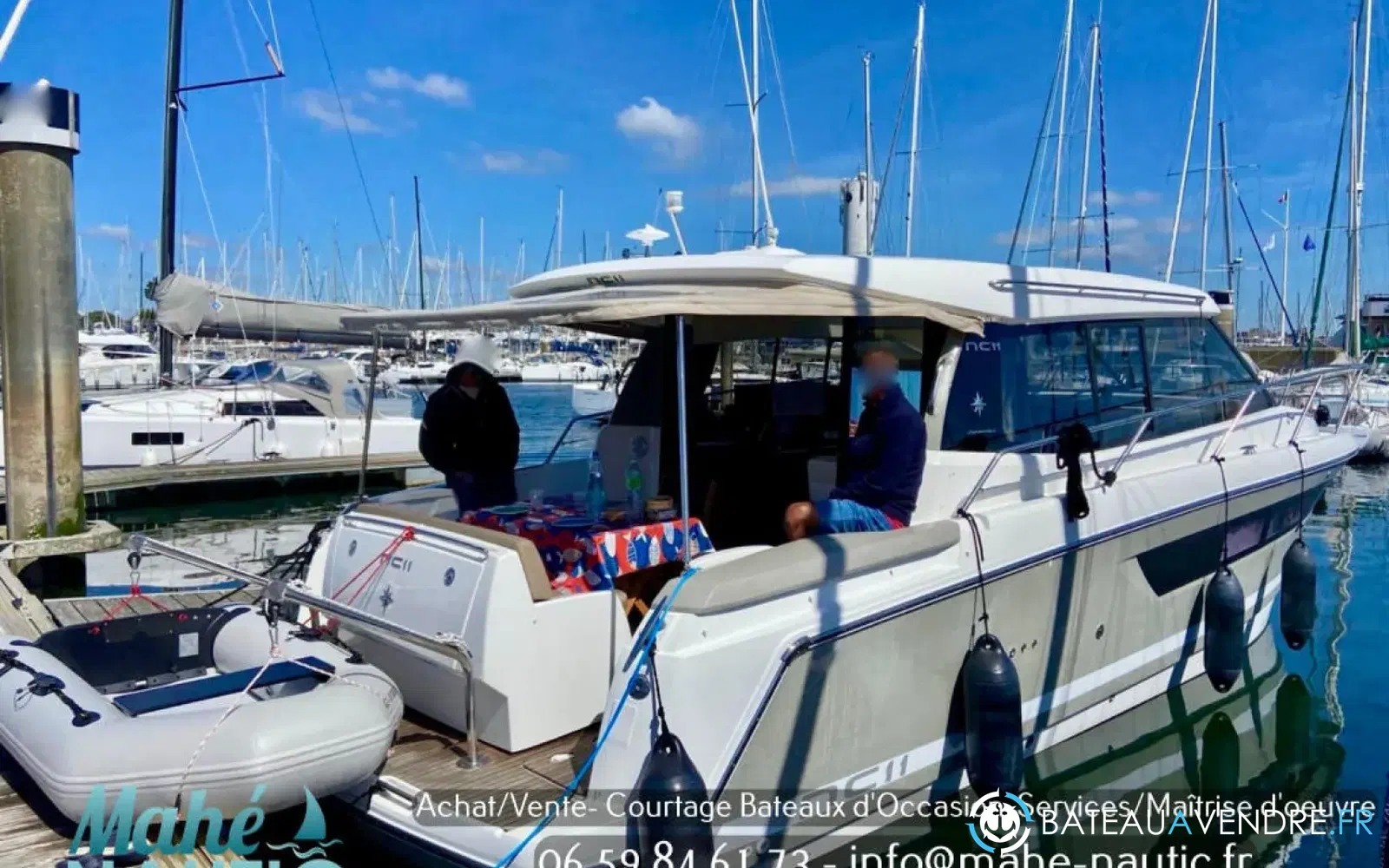 slider 28 Jeanneau NC 11