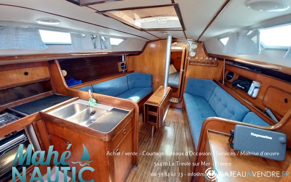 Beneteau First 345 interieur photo 2