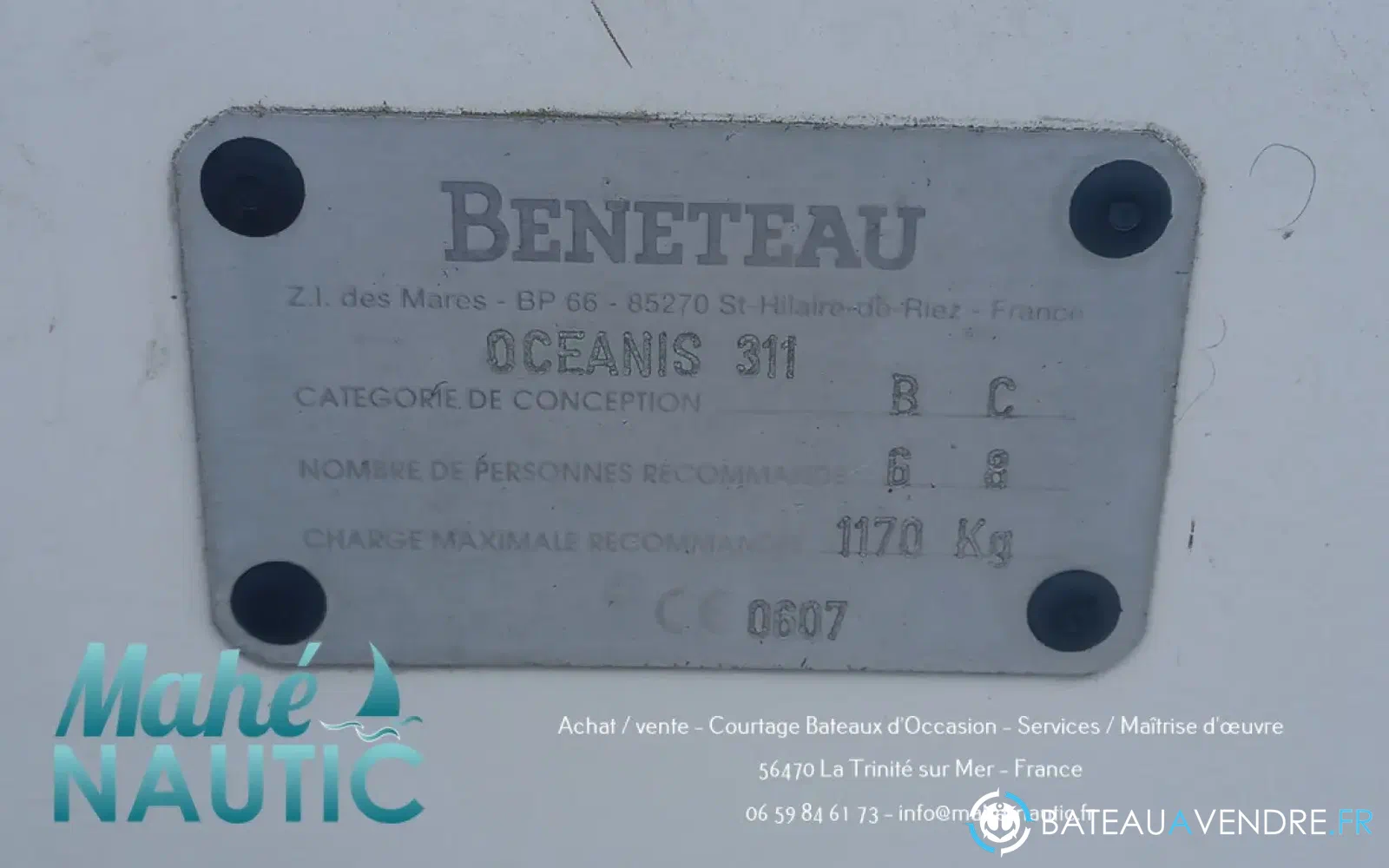 slider 19 Beneteau Oceanis 311 Clipper