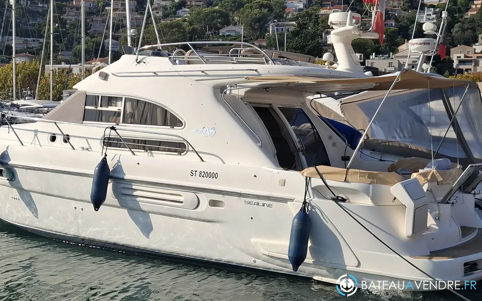 slider 0 Sealine 350 Fly