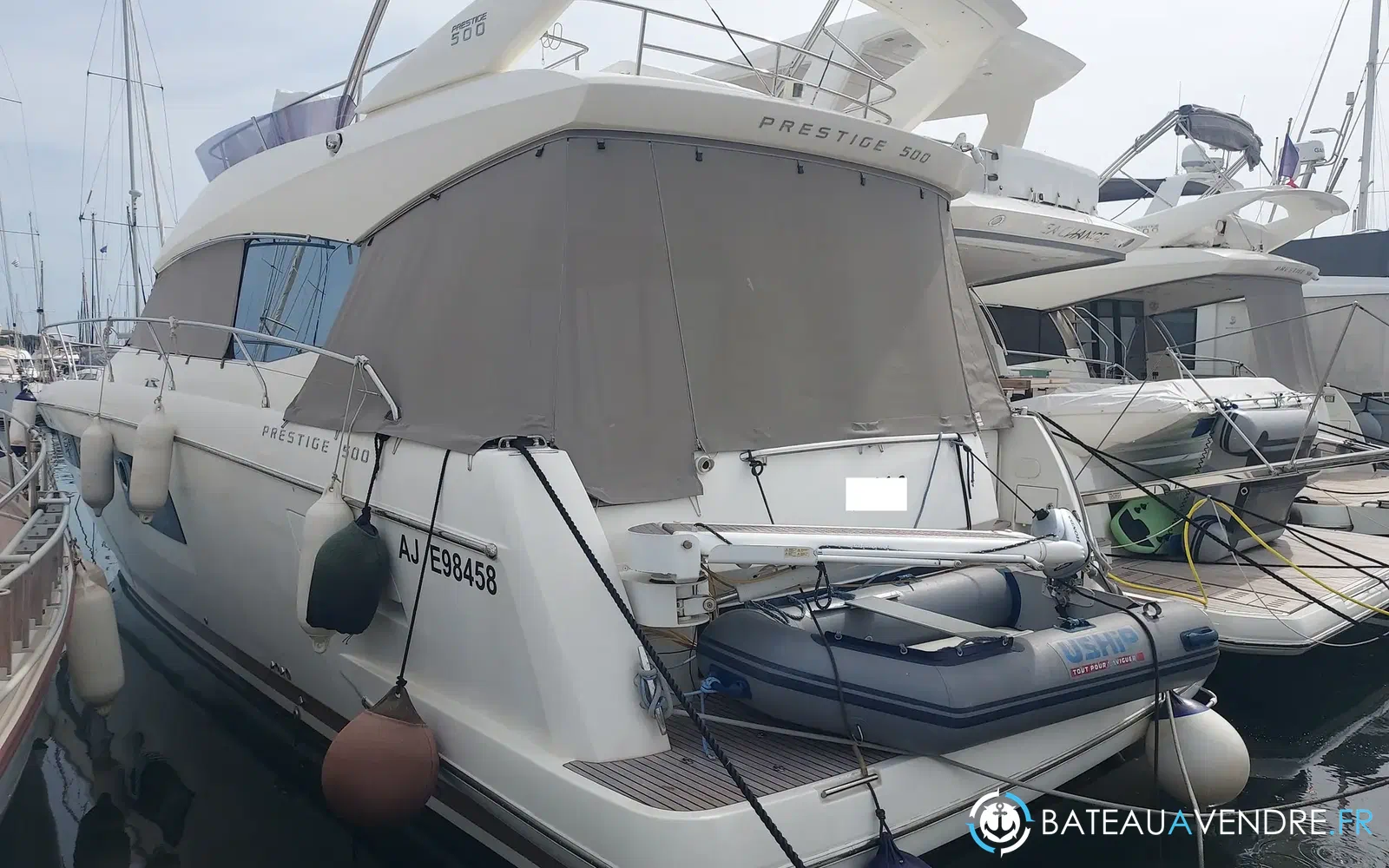 slider 32 Jeanneau Prestige 500 Fly