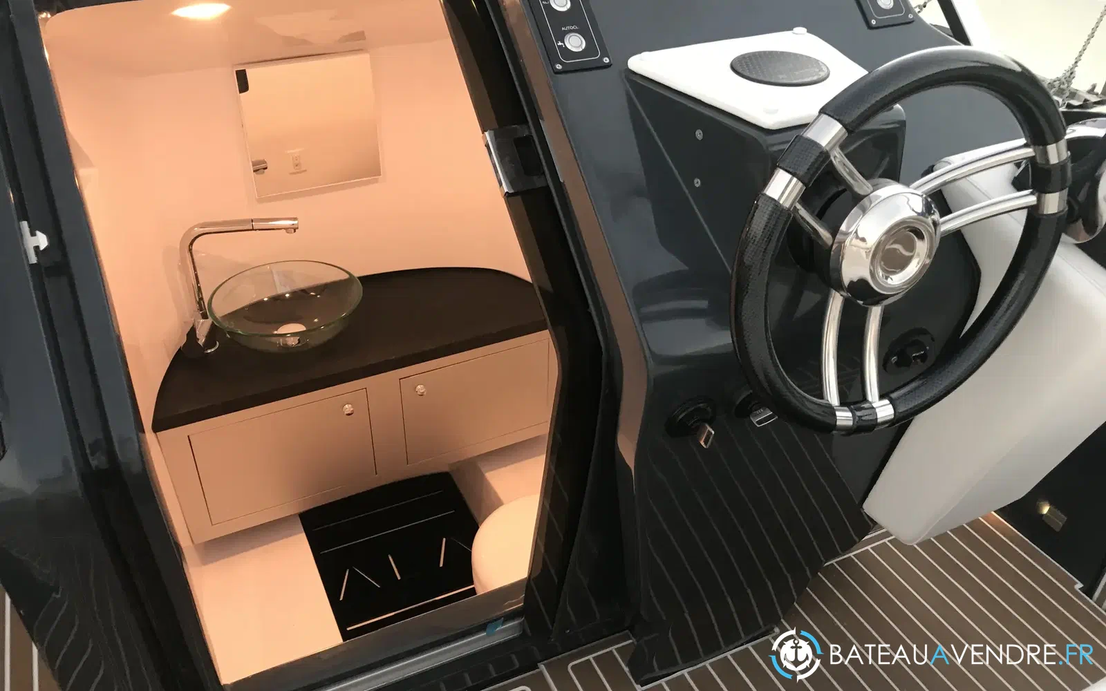 slider 4 Ala Yacht Ala 8
