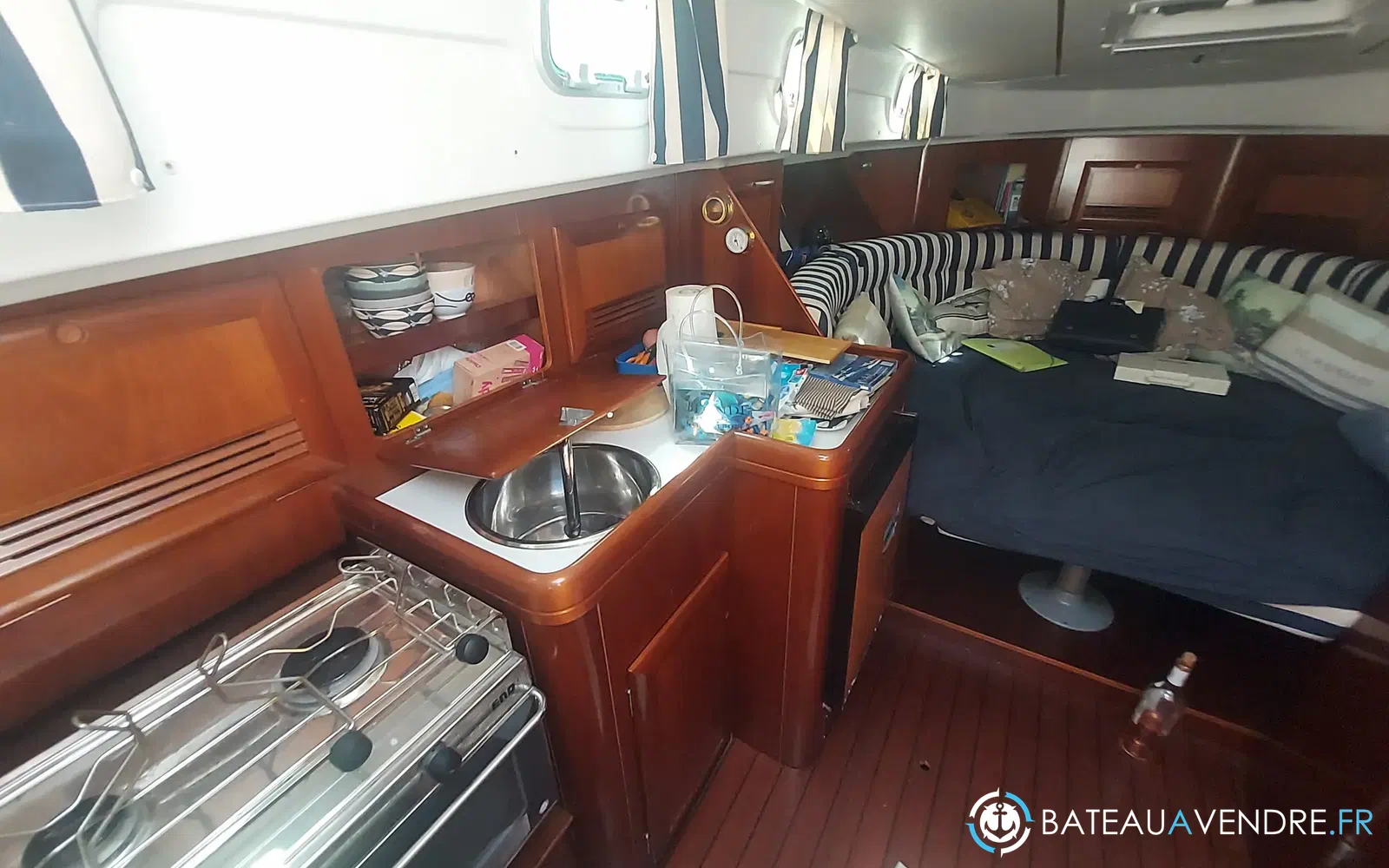 slider 4 Beneteau Ombrine 1001