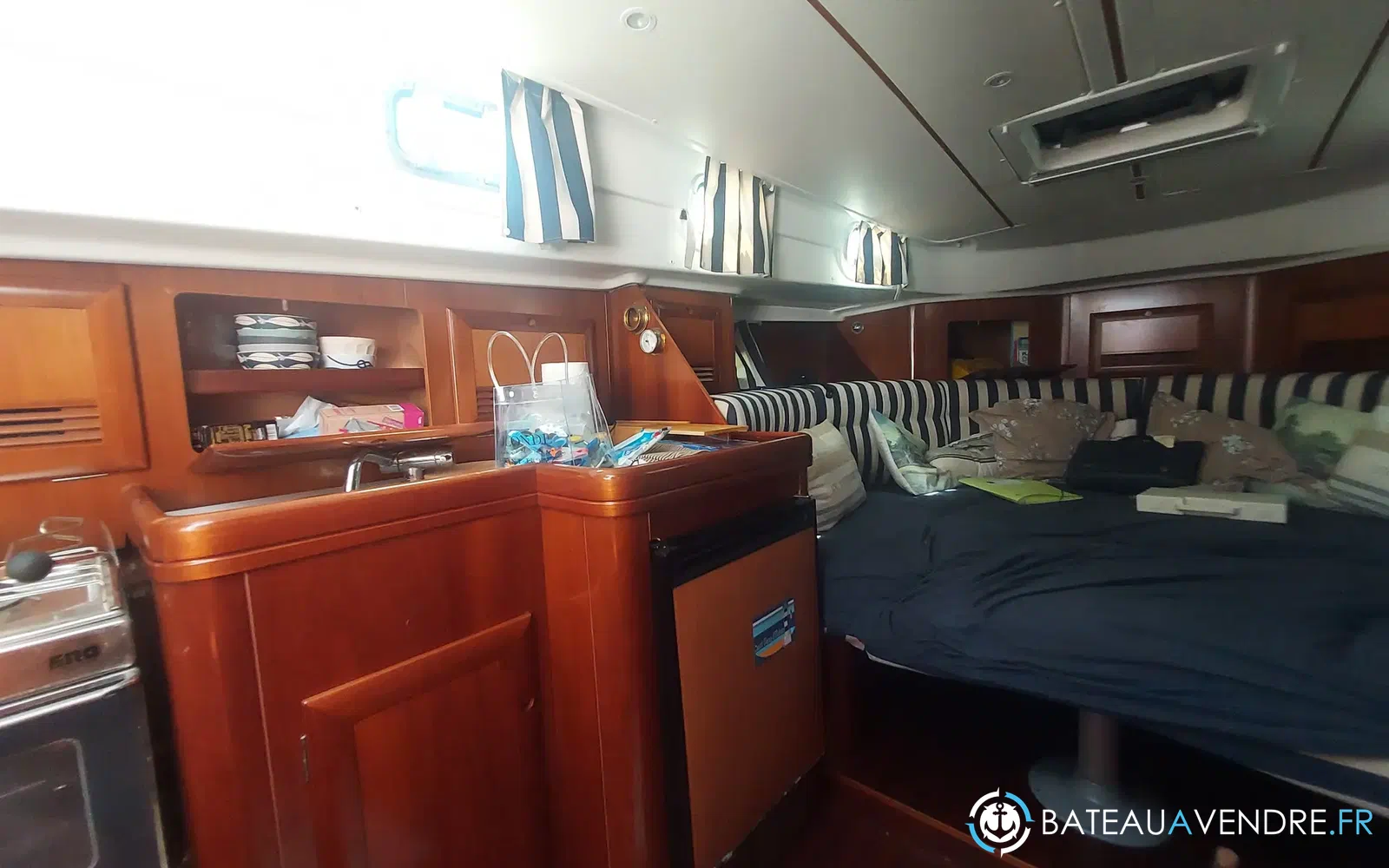 slider 8 Beneteau Ombrine 1001