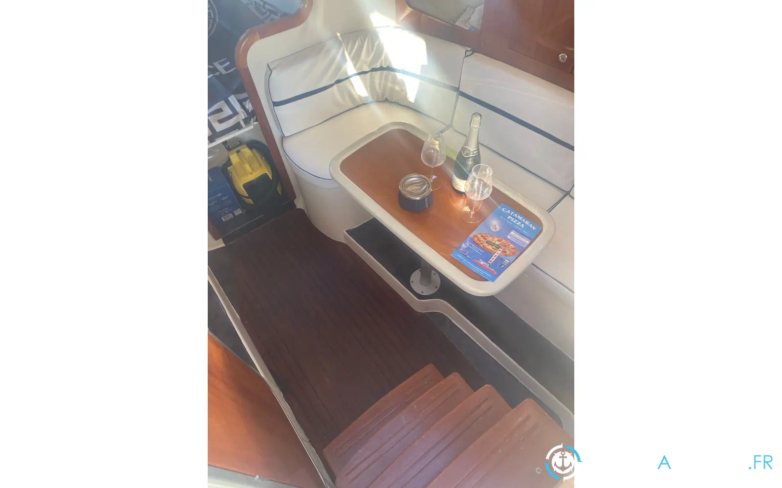 slider 10 Airon Marine 301