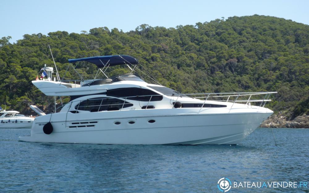 Azimut 46 Fly photo 2