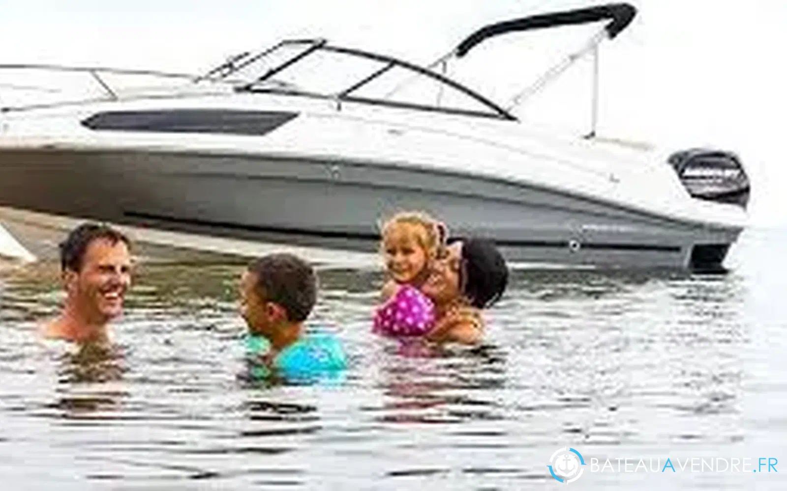 slider 1 Bayliner VR5 Cuddy OB