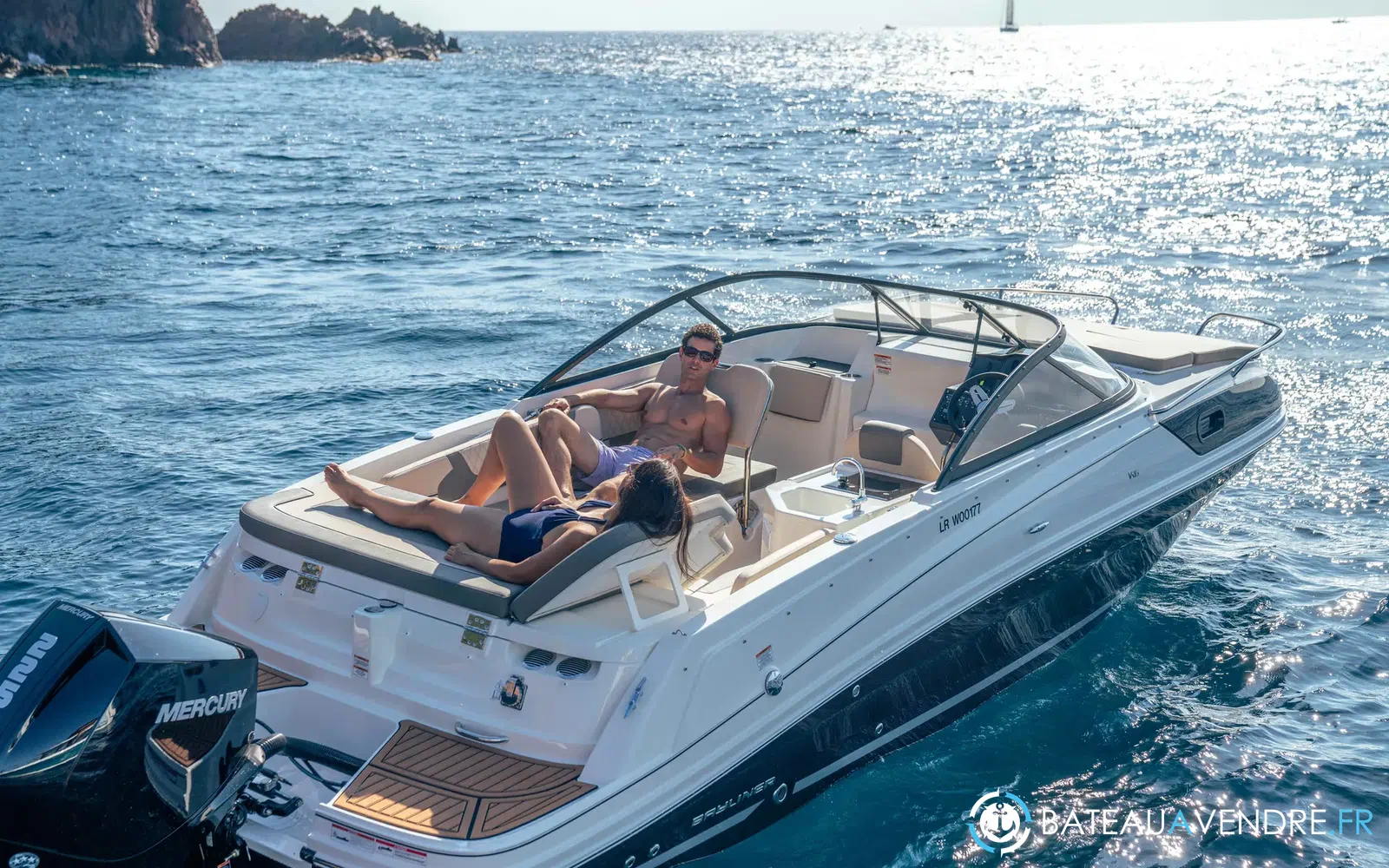 slider 12 Bayliner VR6