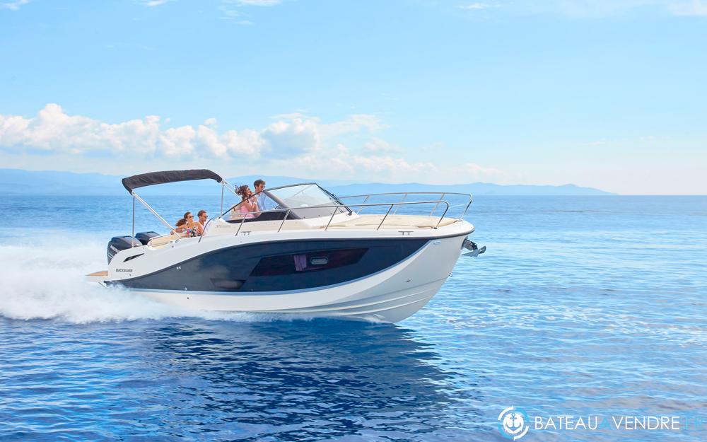 Quicksilver Activ 875 Sundeck photo 4