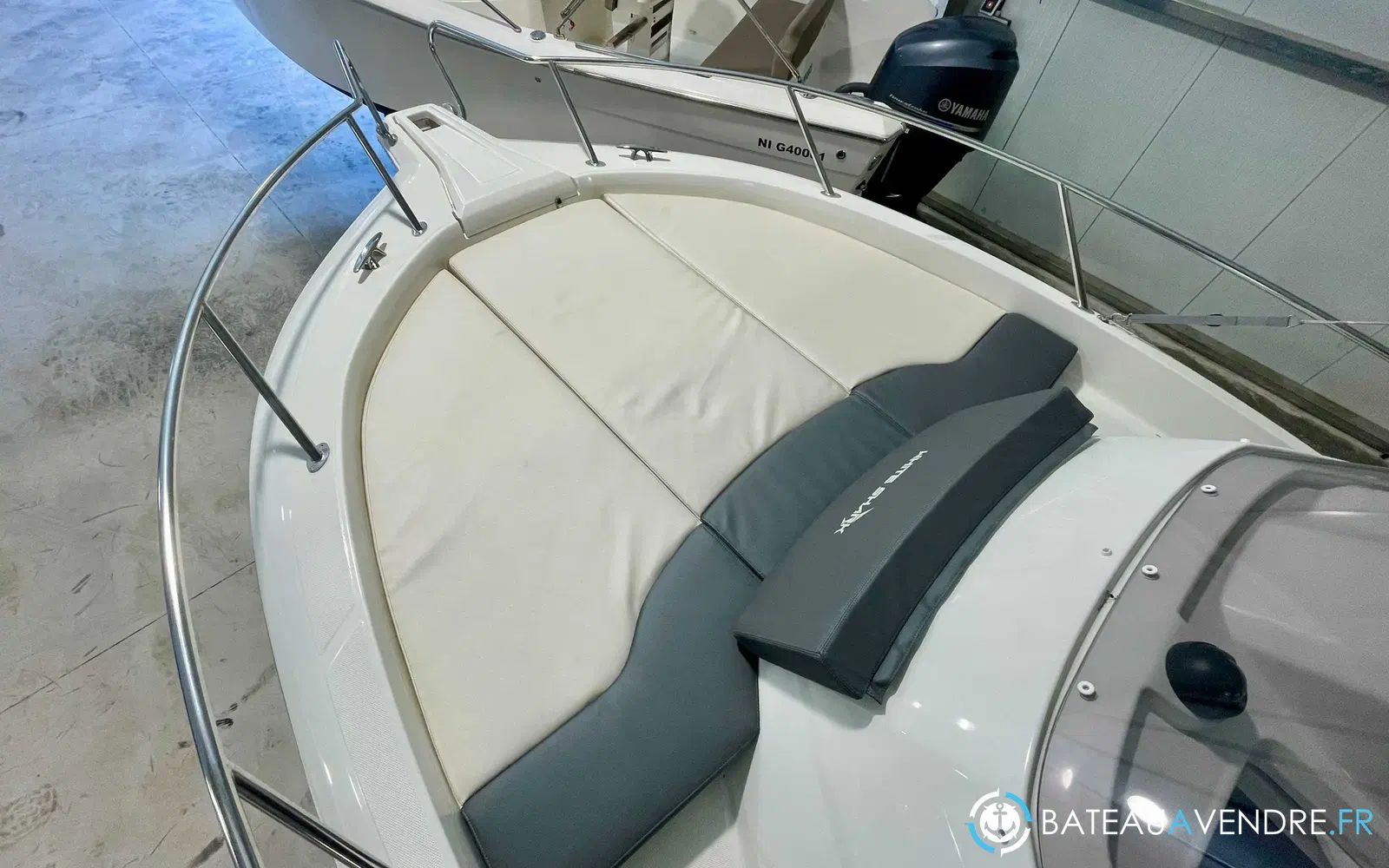 slider 5 White Shark 240 SC