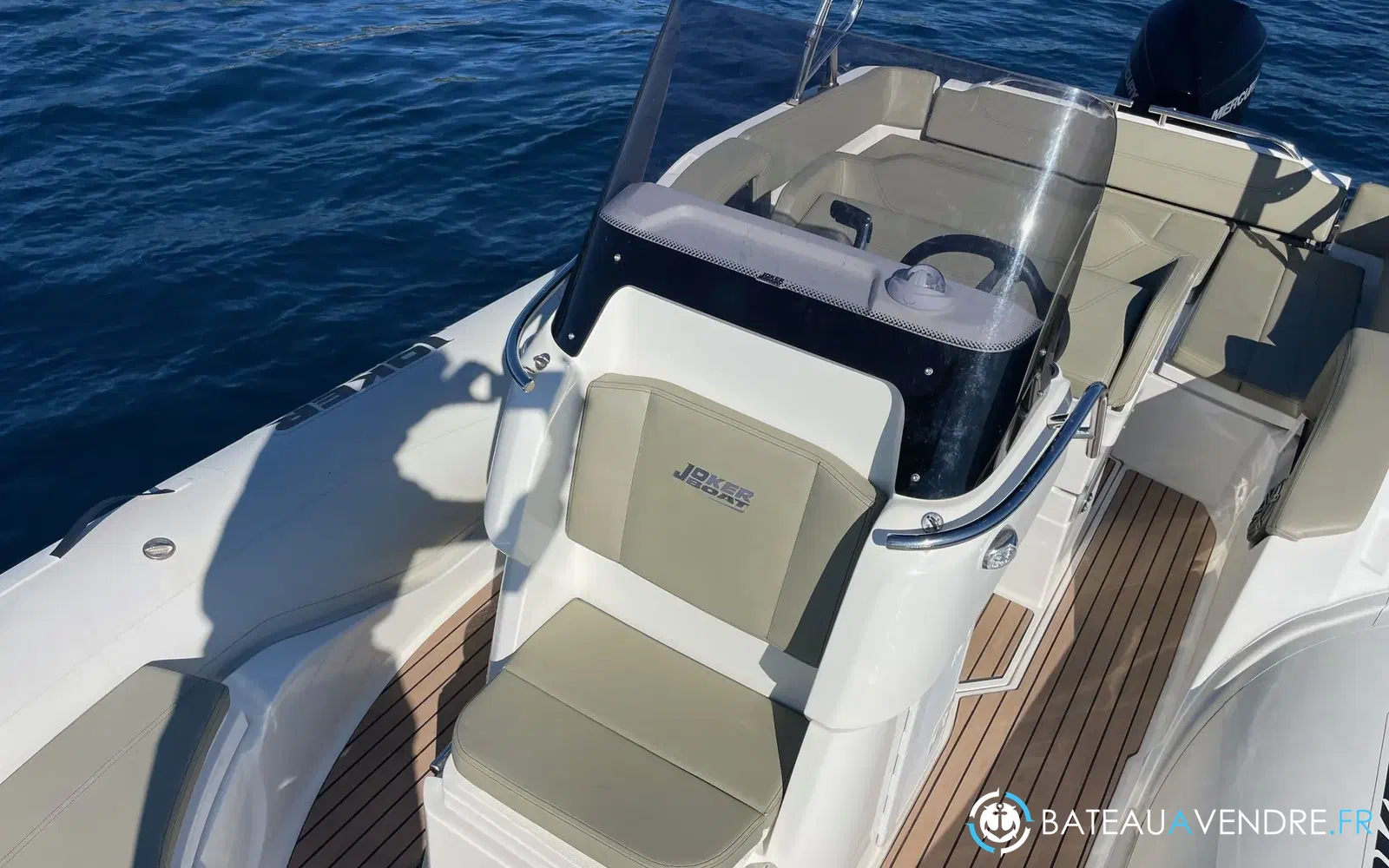 slider 9 Joker Boat Clubman 22 Plus