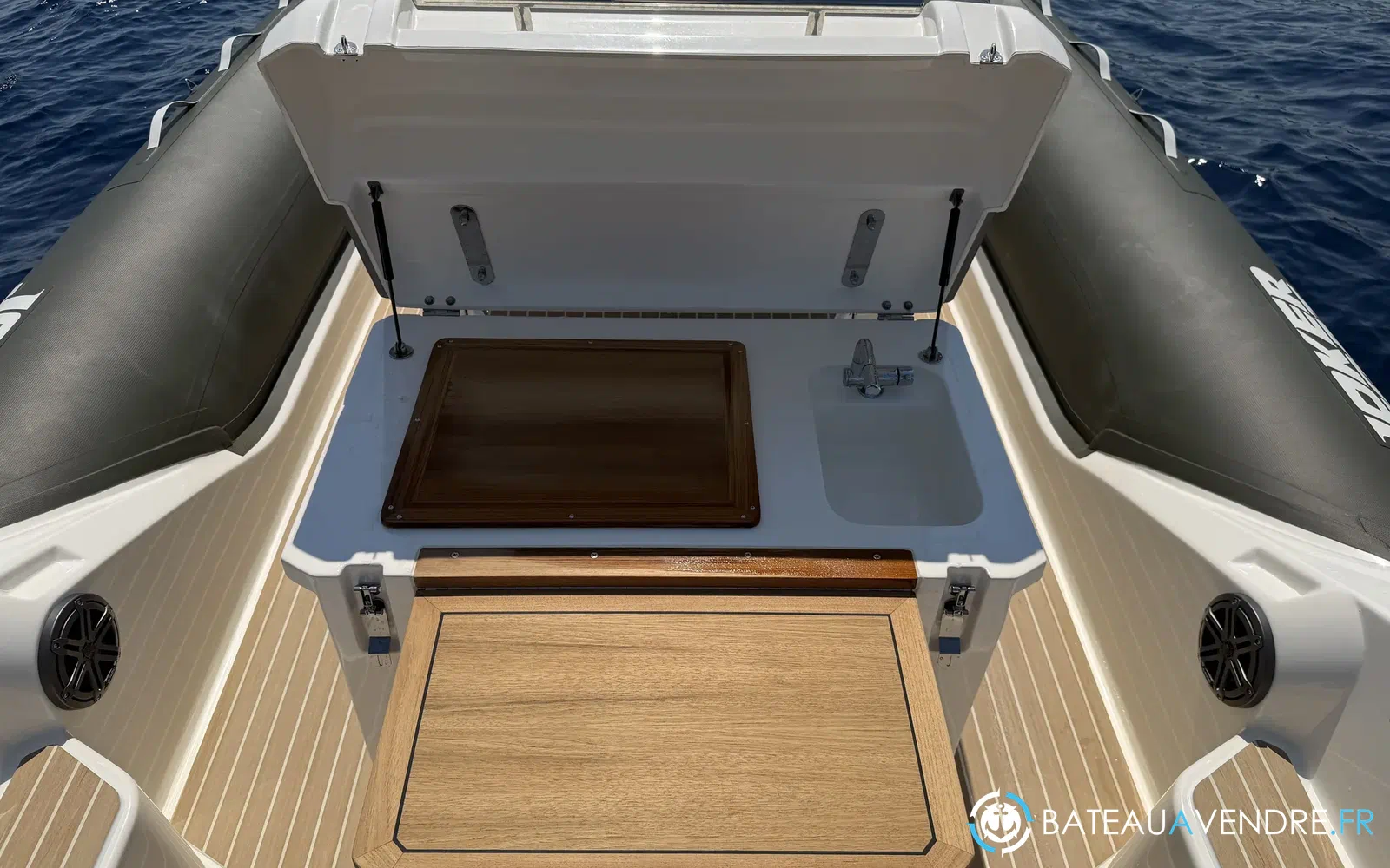 slider 9 Joker Boat Clubman 28